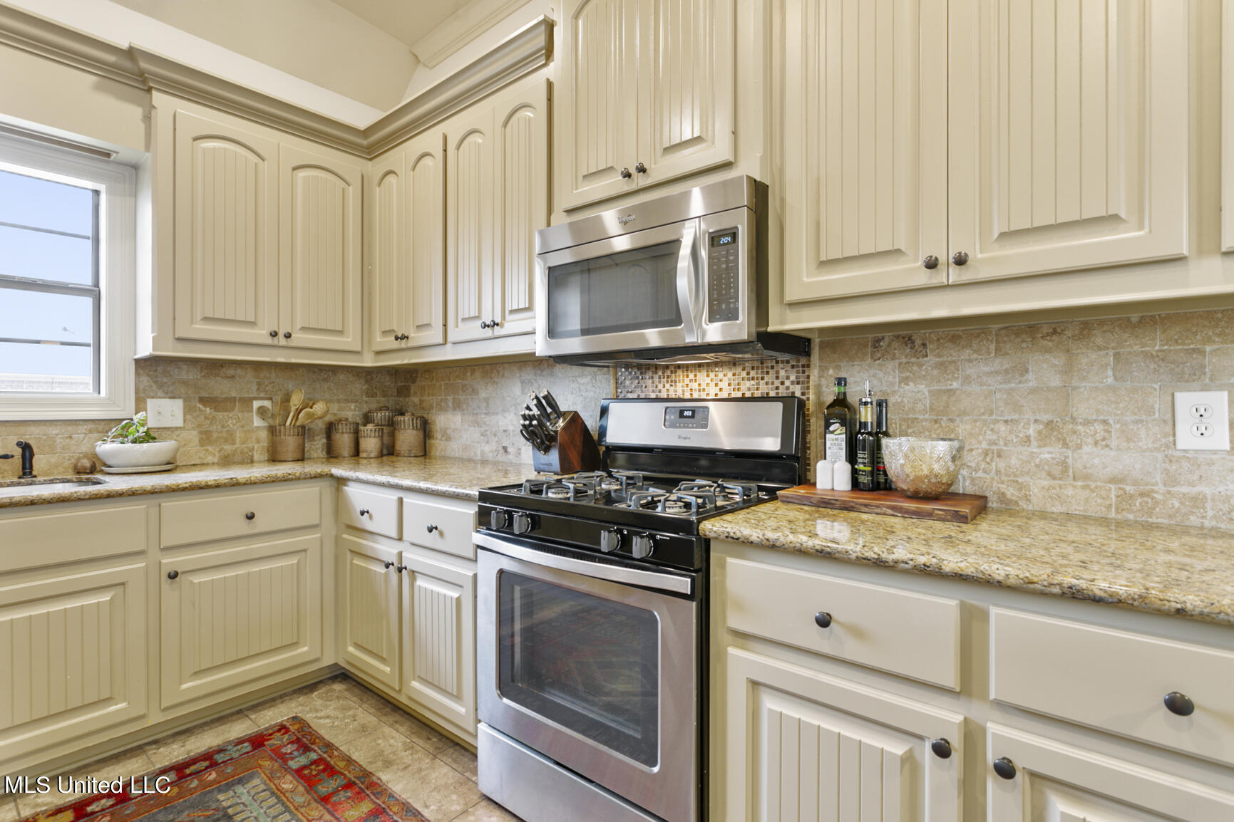 271 Rockbridge Drive Property Photo 7