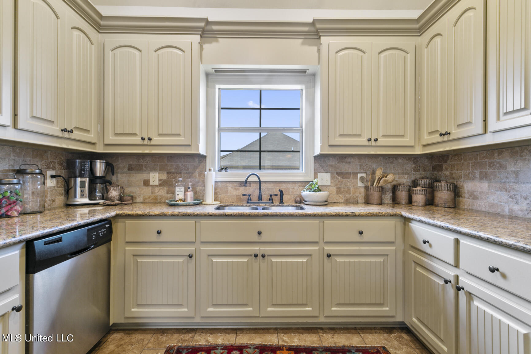 271 Rockbridge Drive Property Photo 8