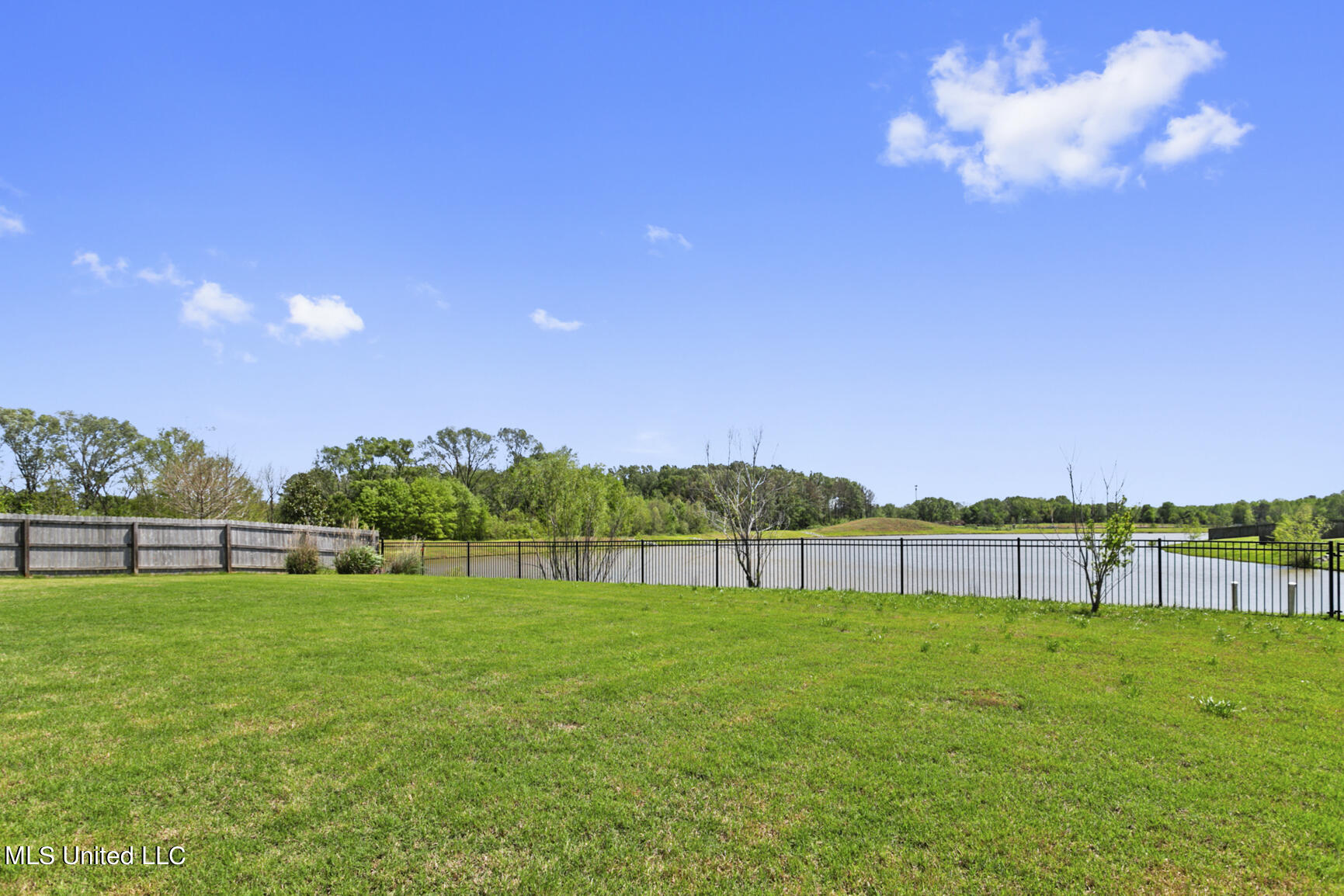 271 Rockbridge Drive Property Photo 24