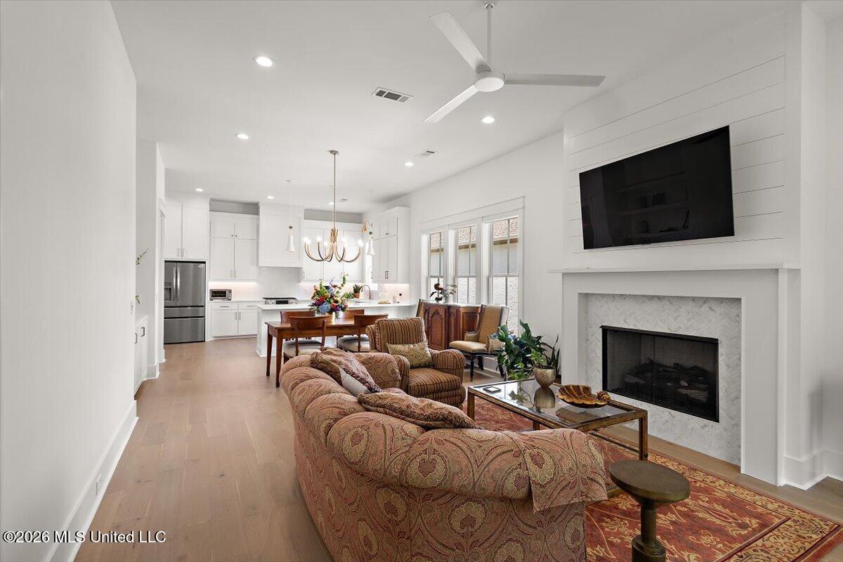 112 Brashear Street Property Photo 4