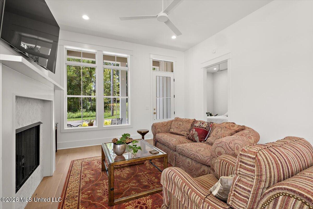 112 Brashear Street Property Photo 6