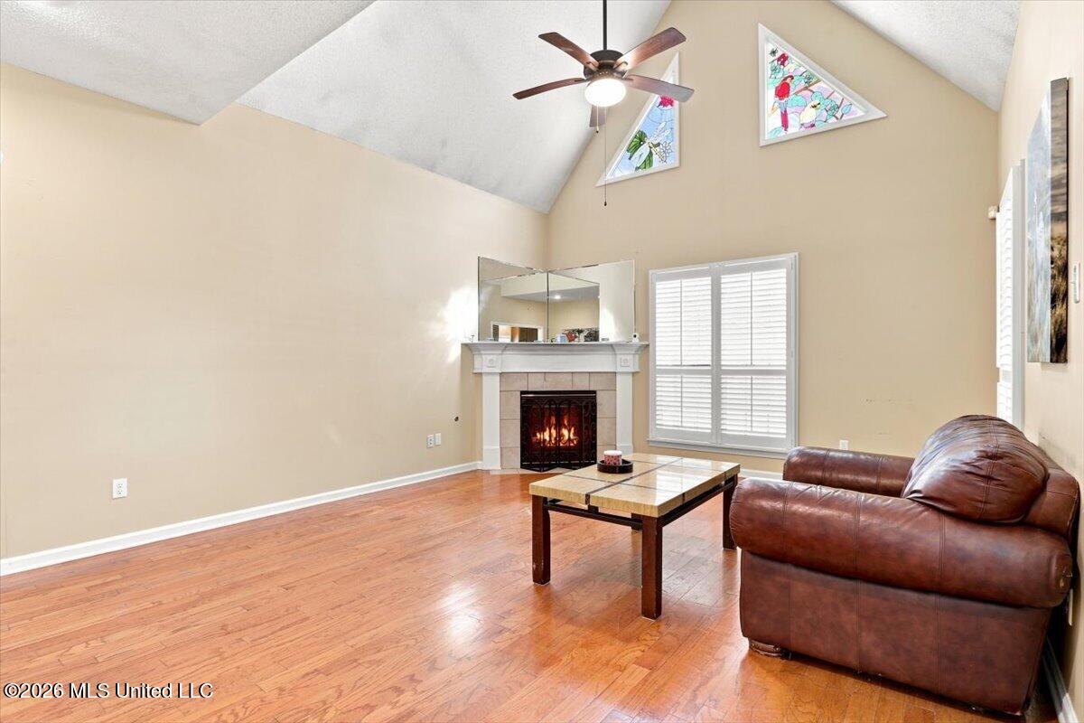 4500 Nicholas Lane Property Photo 10