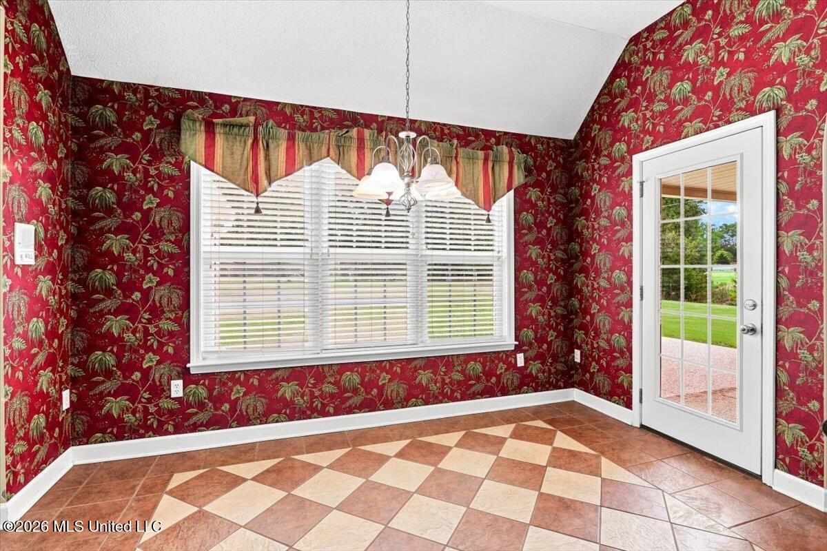 282 Douglas Road Property Photo 35