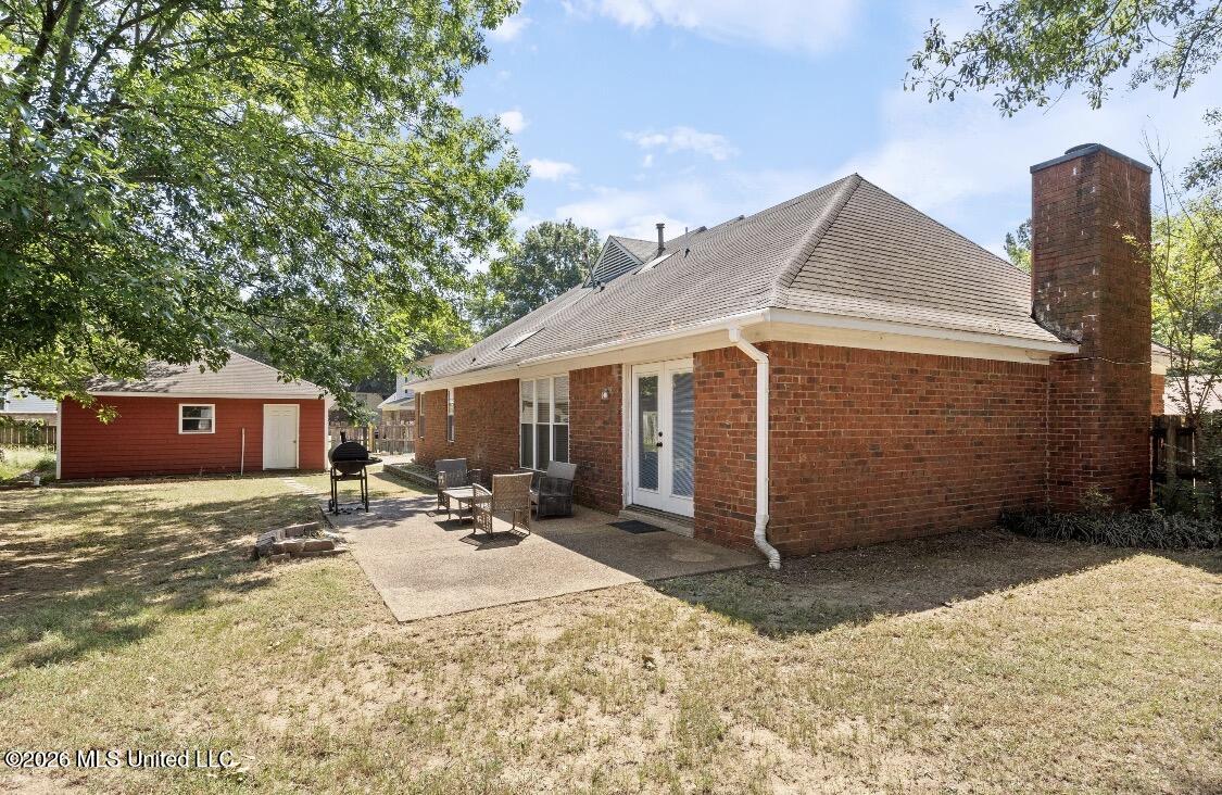 838 Cloverleaf Drive Property Photo 38