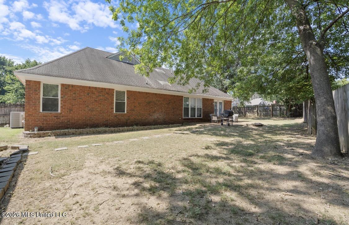 838 Cloverleaf Drive Property Photo 40
