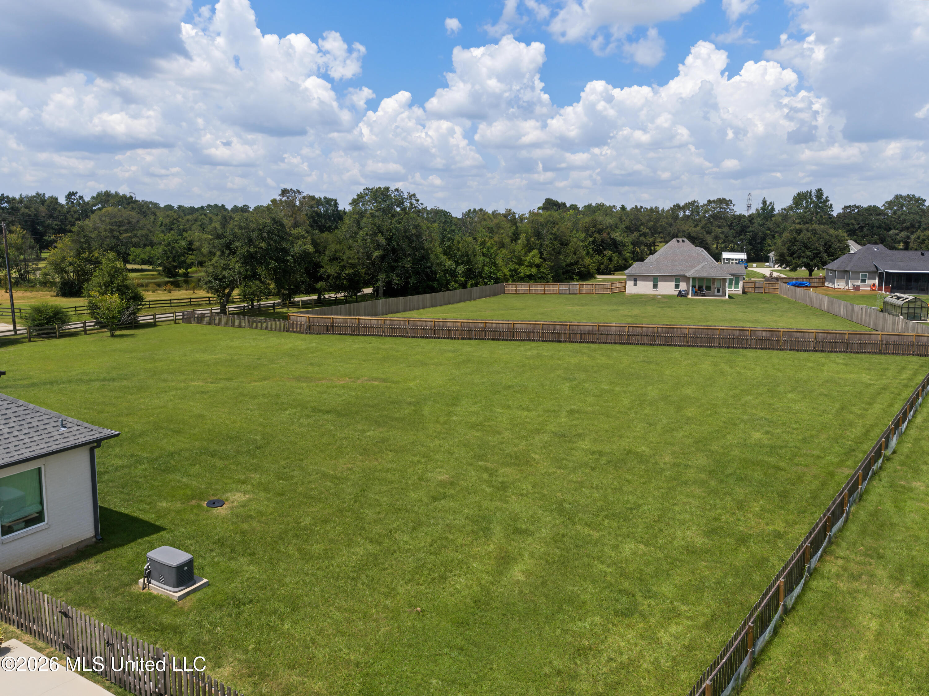 5 S Caesar Oaks Drive Property Photo 40