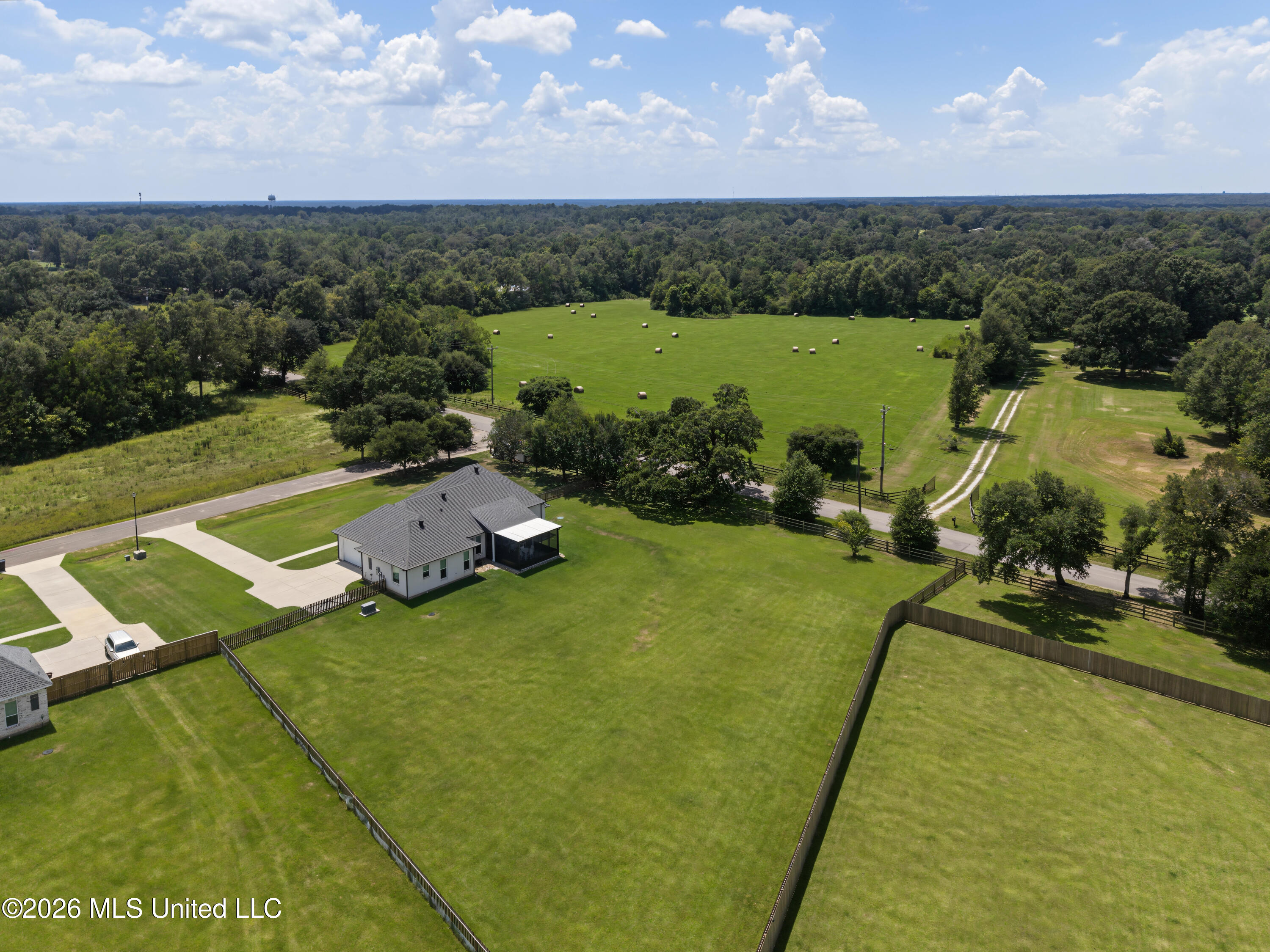 5 S Caesar Oaks Drive Property Photo 42