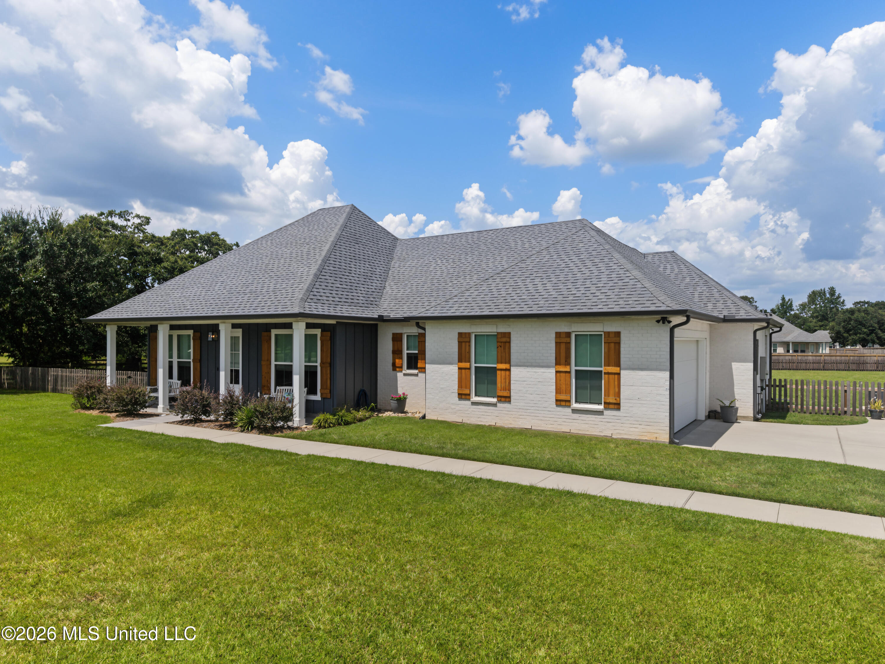 5 S Caesar Oaks Drive Property Photo 43