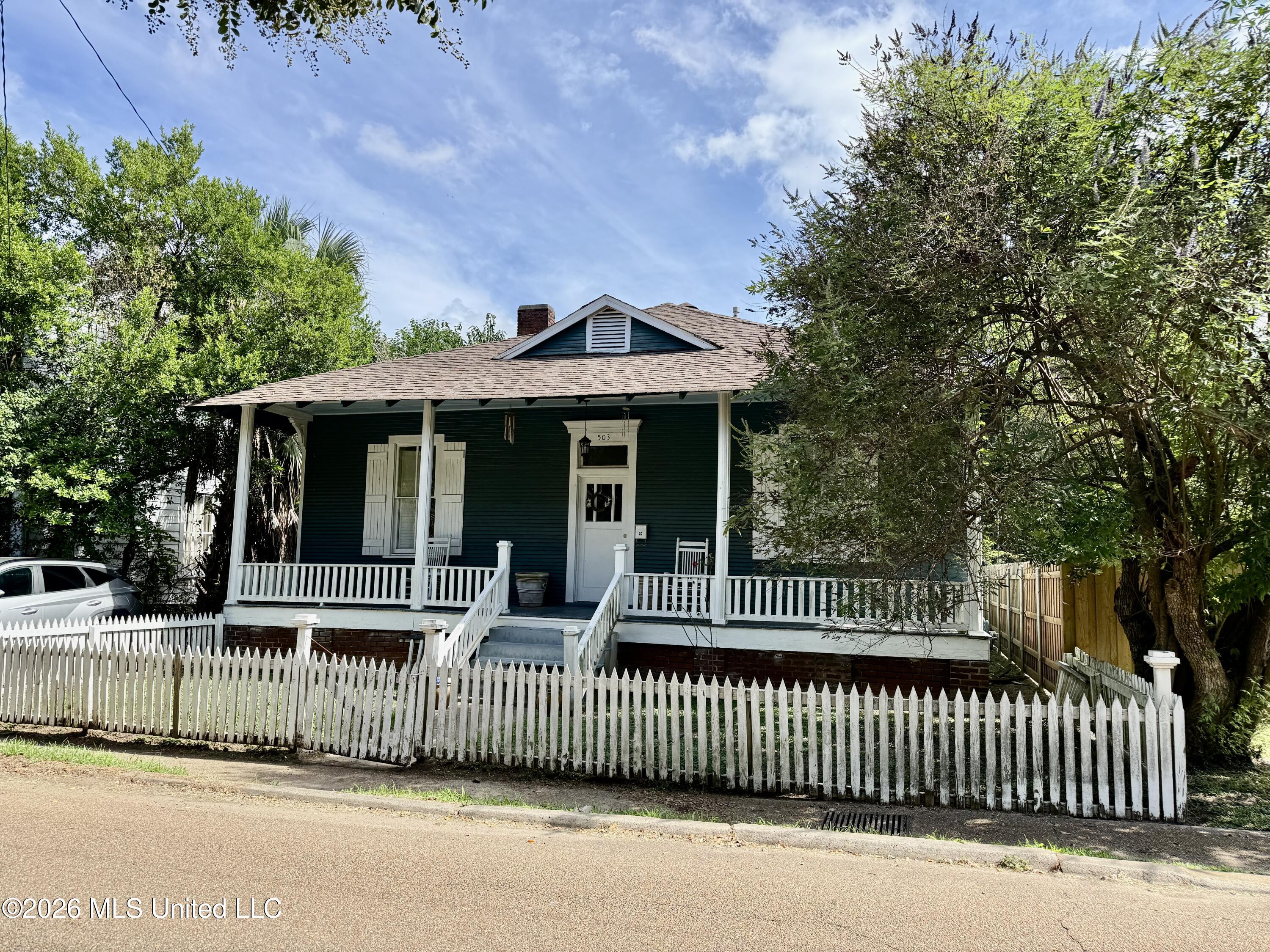 503 Madison Street Property Photo 2