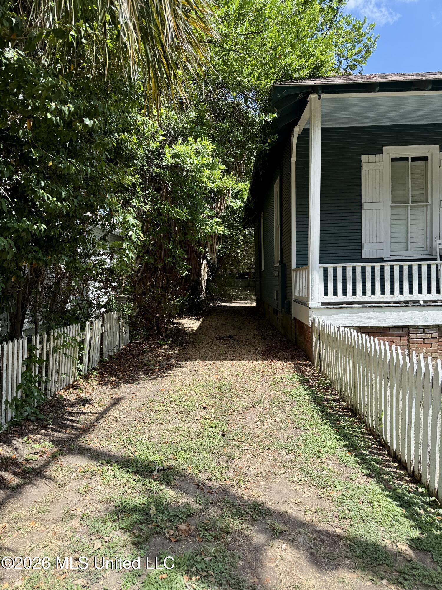 503 Madison Street Property Photo 3