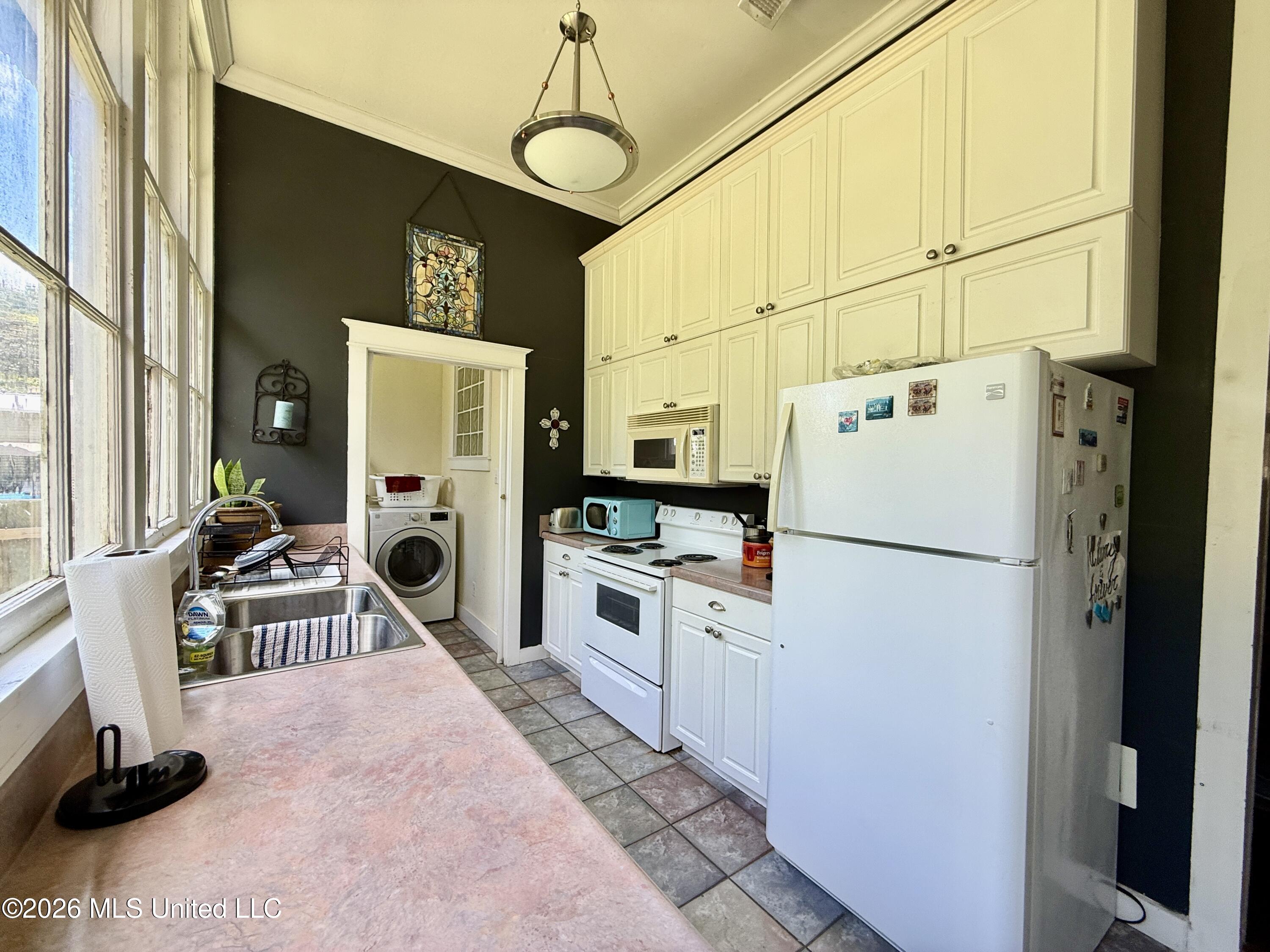 503 Madison Street Property Photo 14