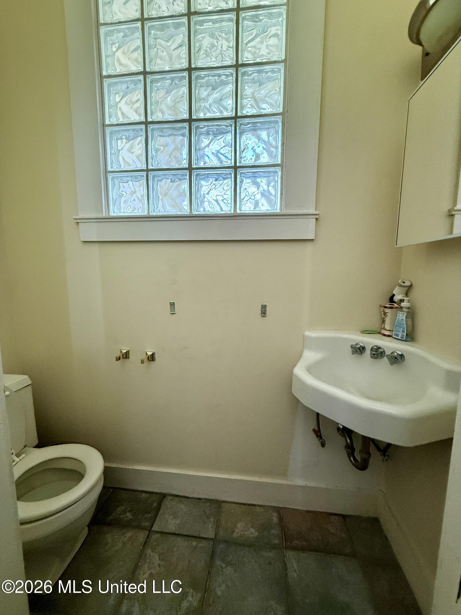503 Madison Street Property Photo 19