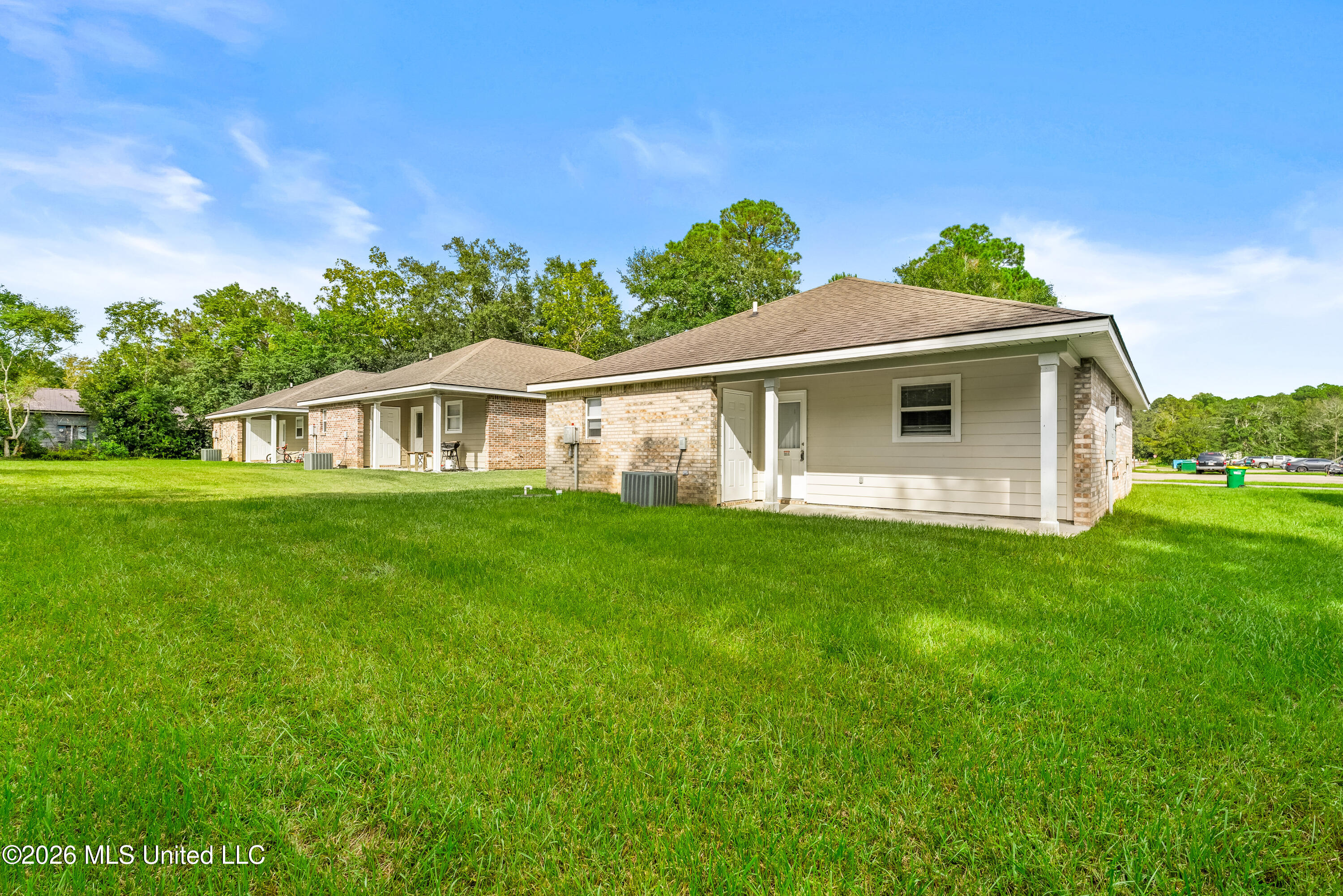 9421 Cartwright Property Photo 23