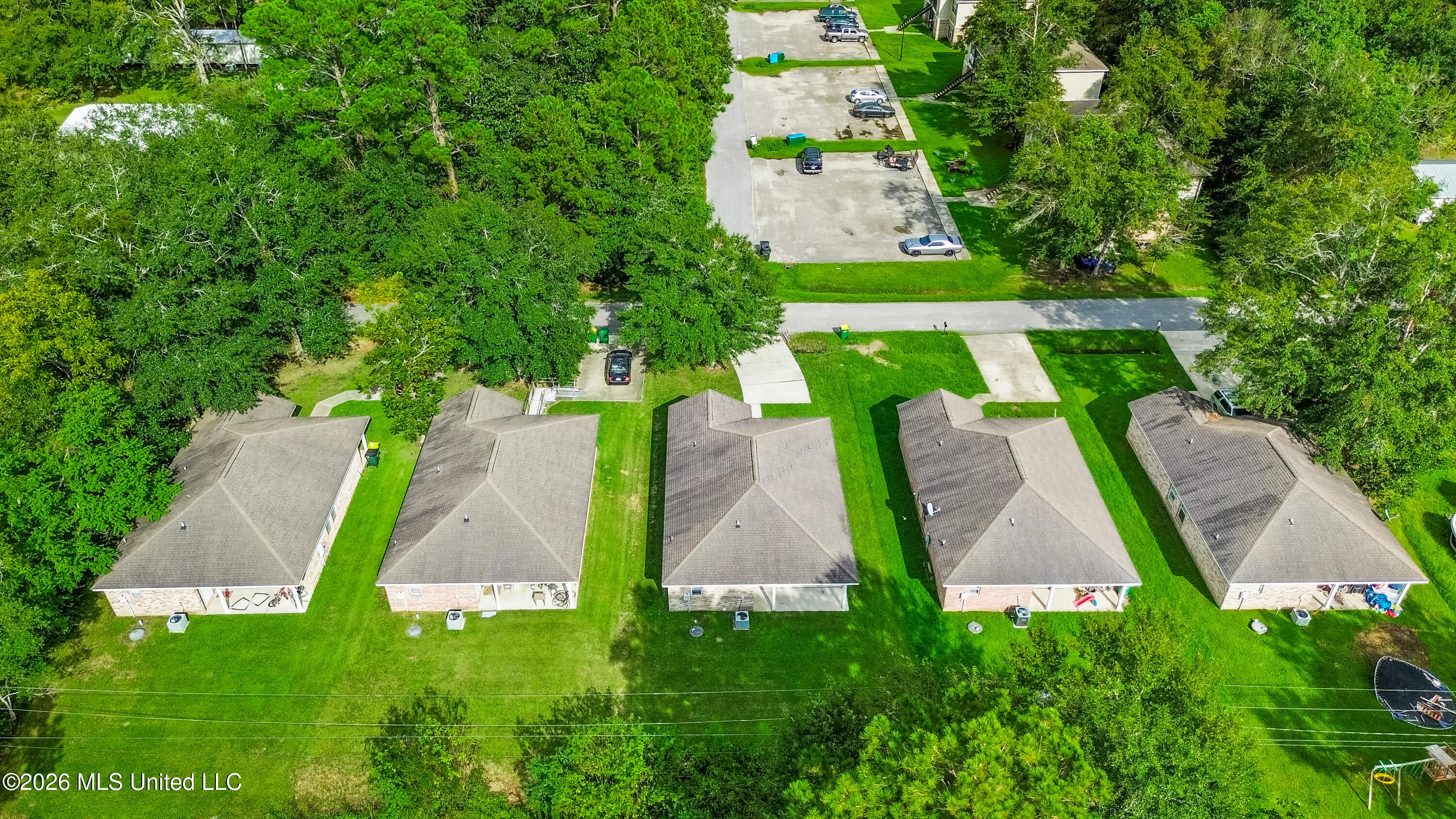 9421 Cartwright Property Photo 26
