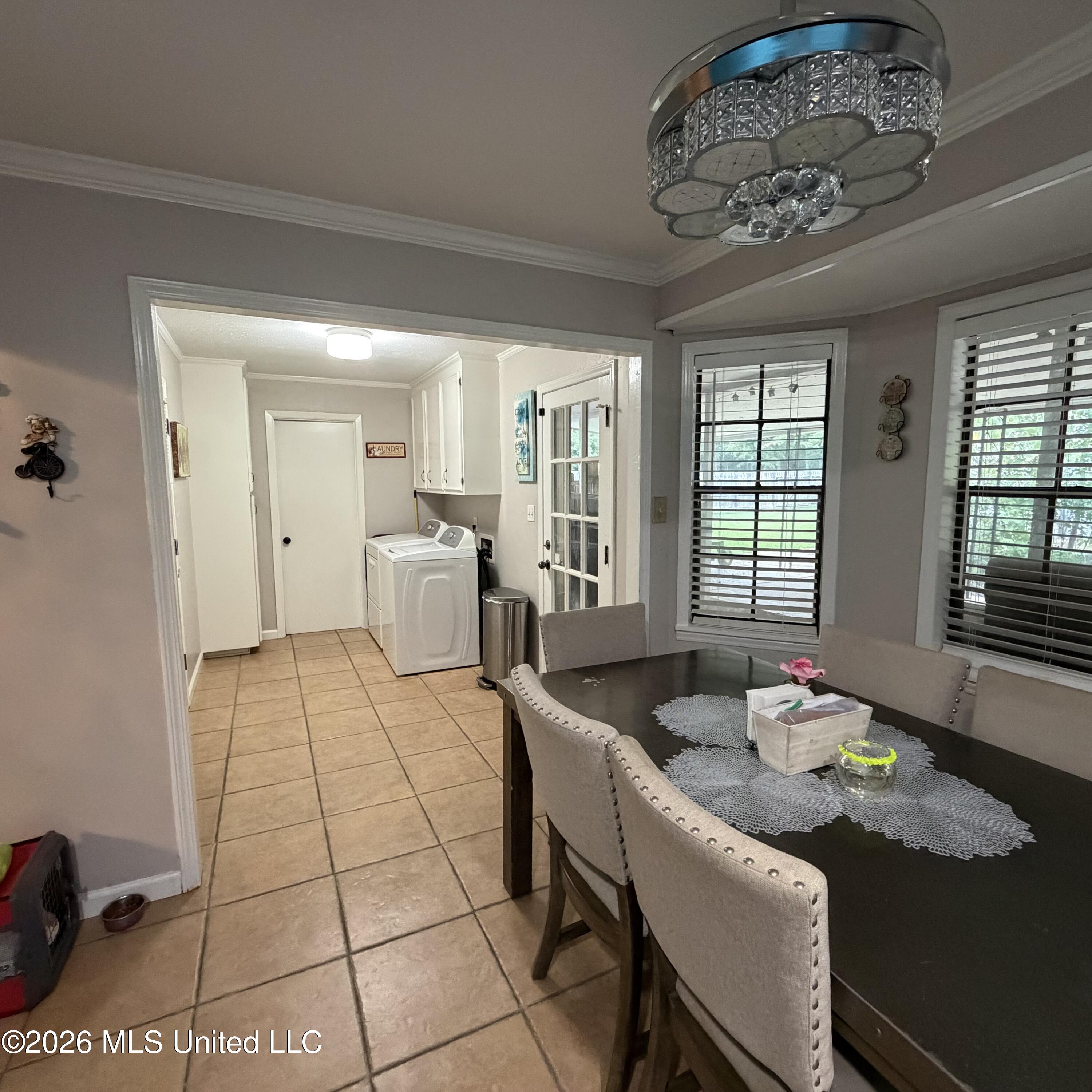 204 Westover Drive Property Photo 7