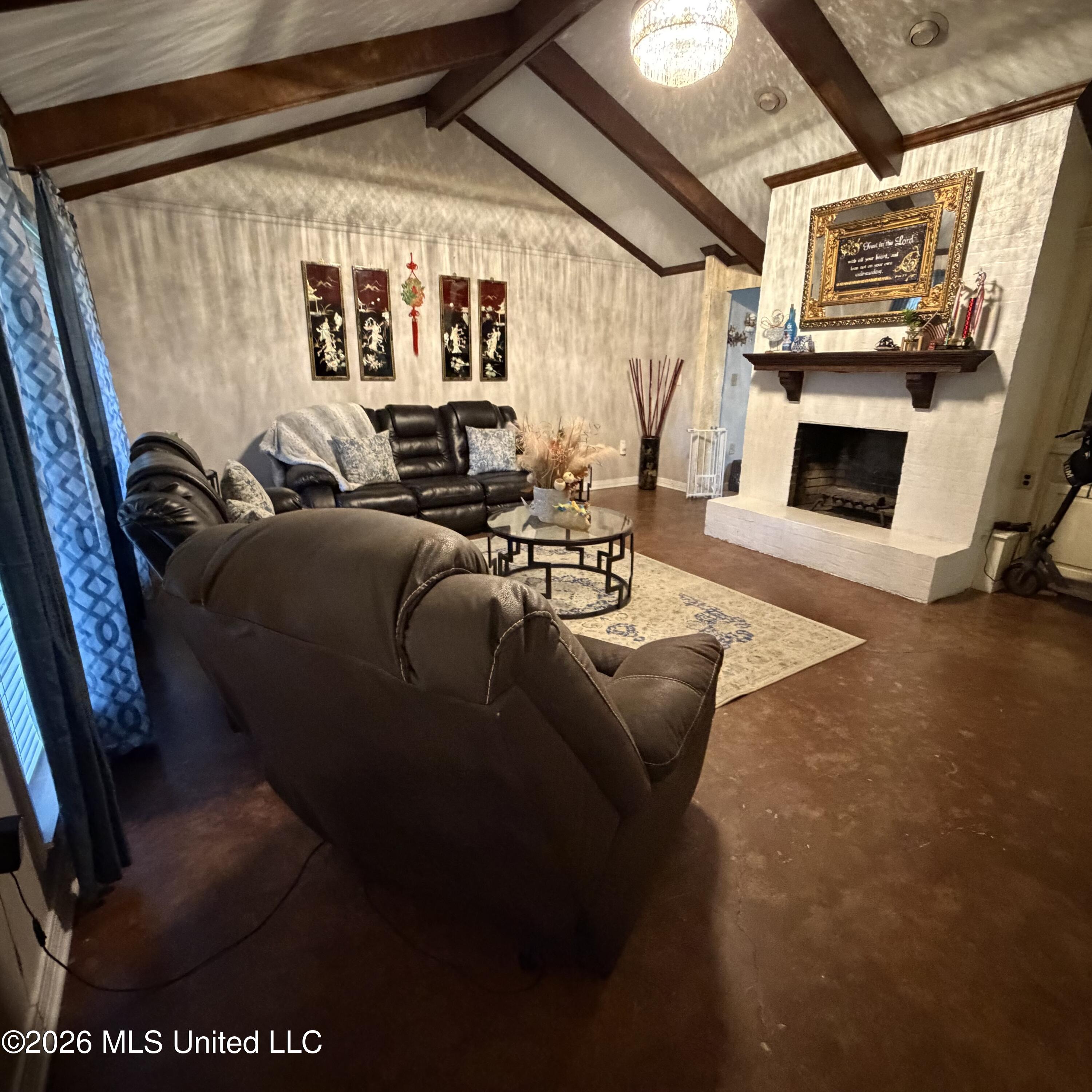 204 Westover Drive Property Photo 9