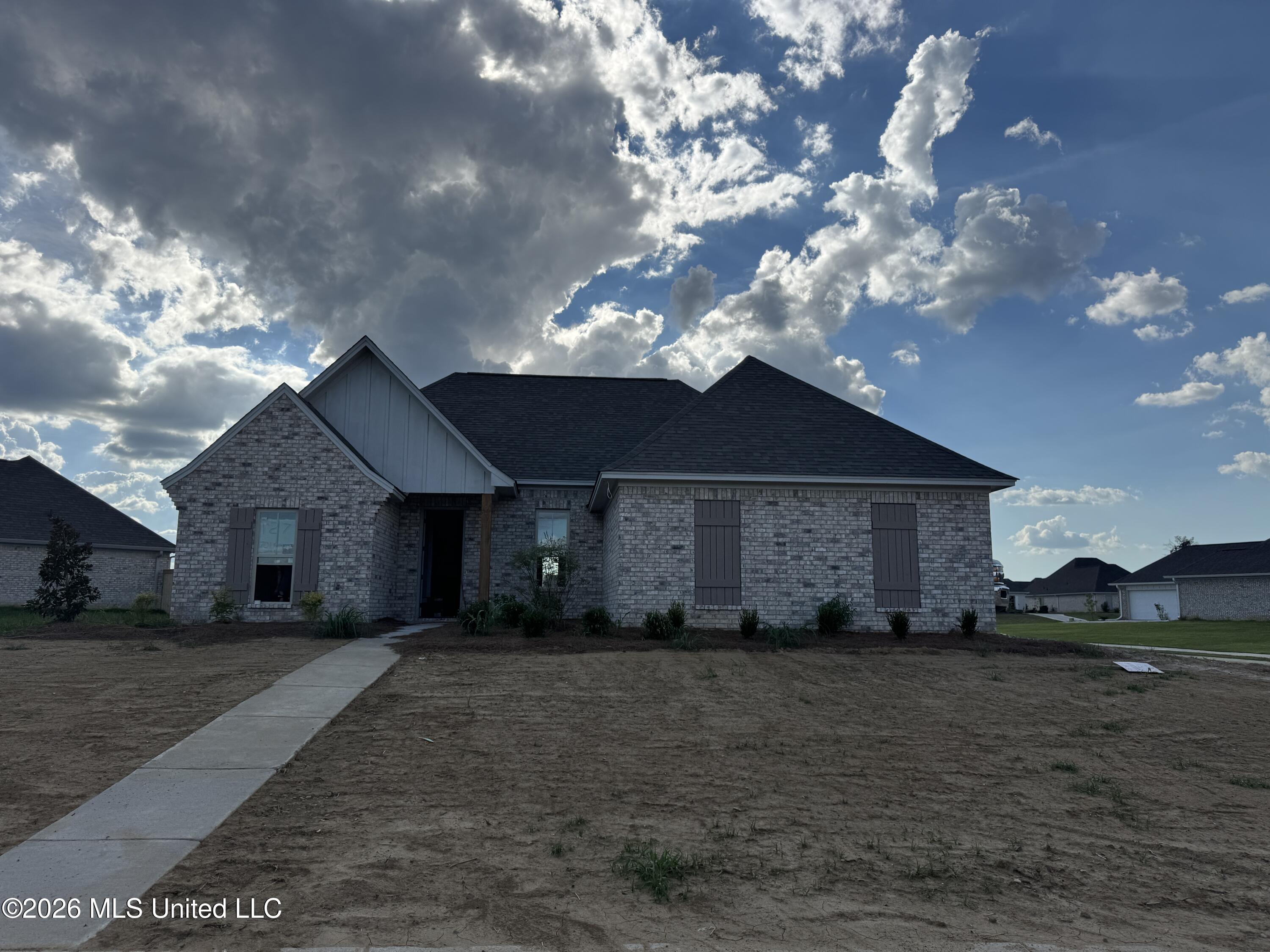 701 Kathleen Drive Property Photo 1