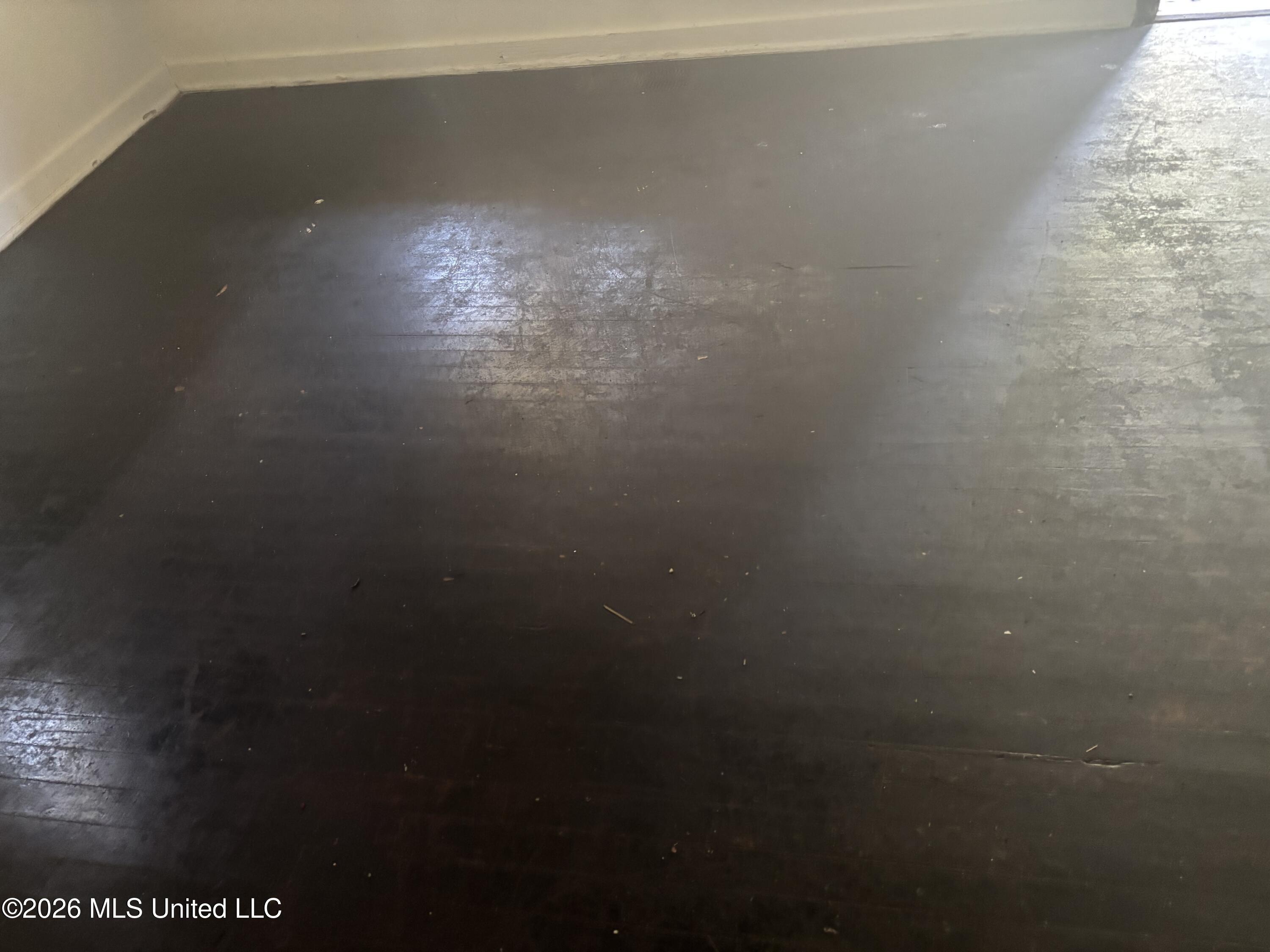2427 Newport Street Property Photo 2