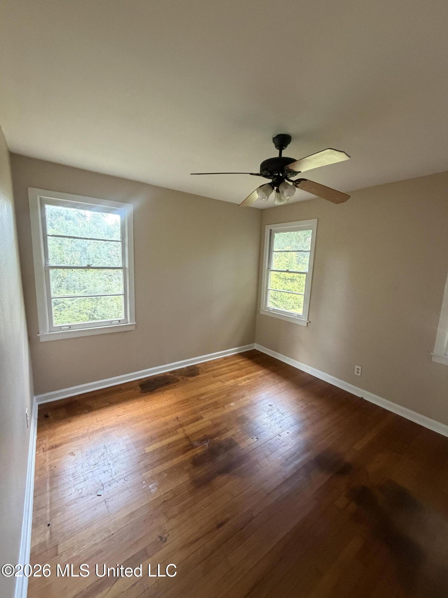545 Park Place Property Photo 8