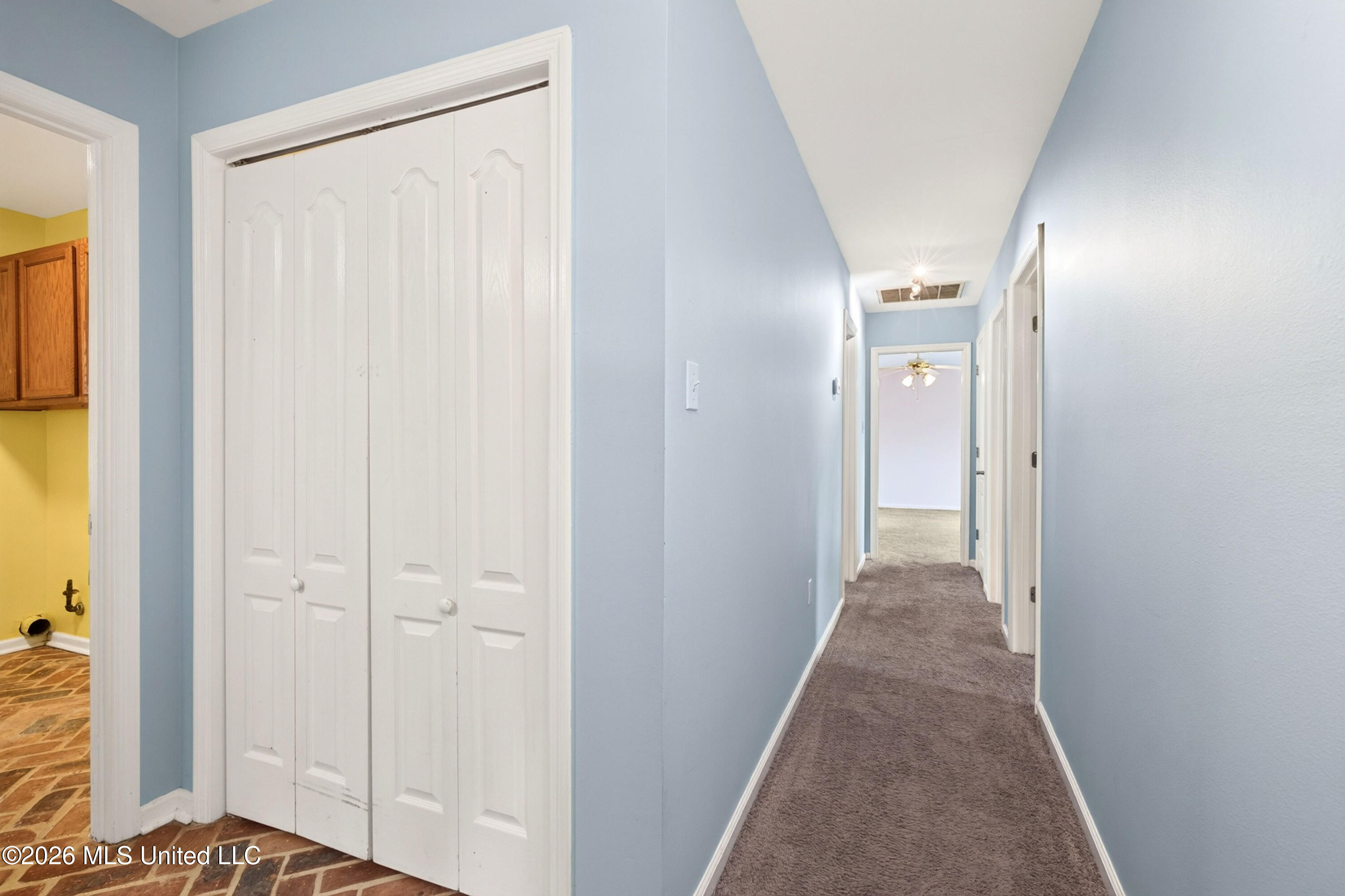 5547 Paula Drive Property Photo 22