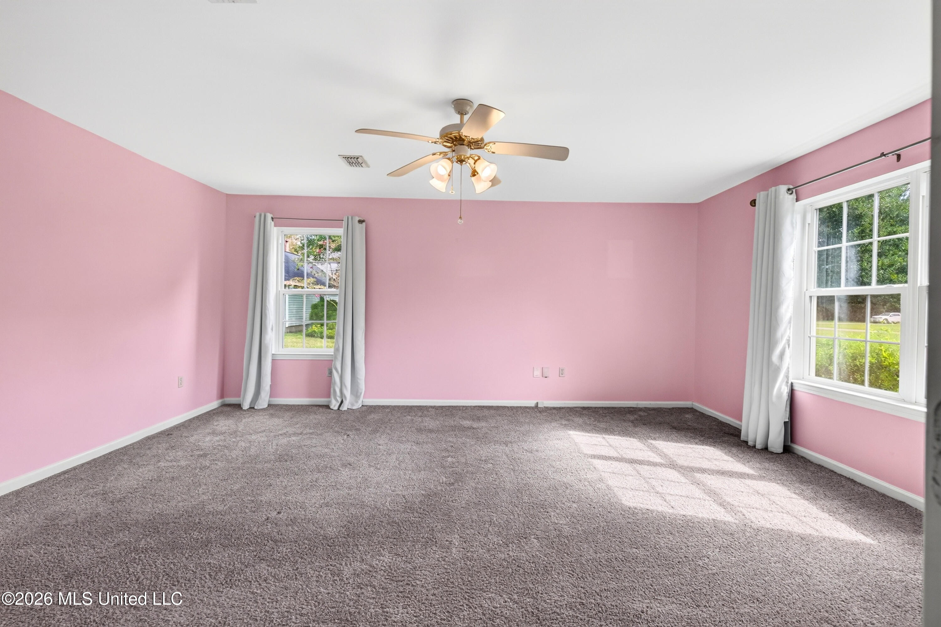 5547 Paula Drive Property Photo 23
