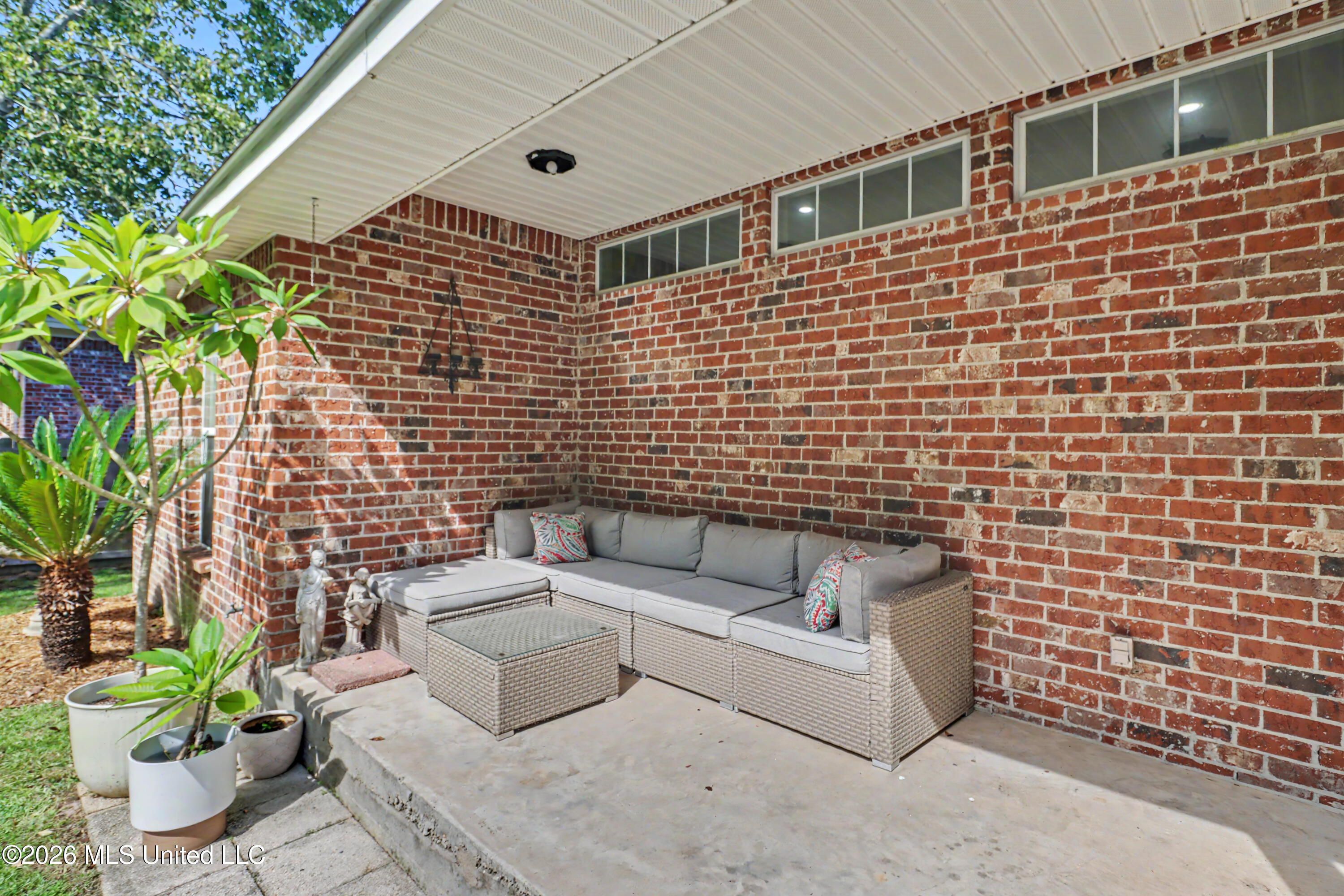 704 Old Savannah Drive Property Photo 24