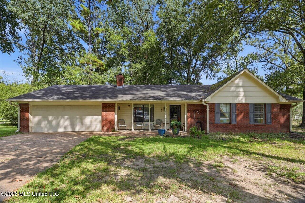 106 Three Prong Road Property Photo 1