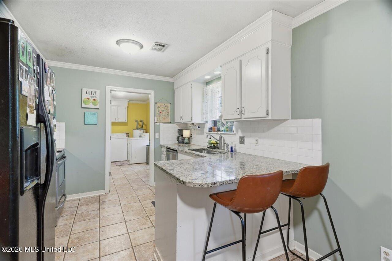 106 Three Prong Road Property Photo 8