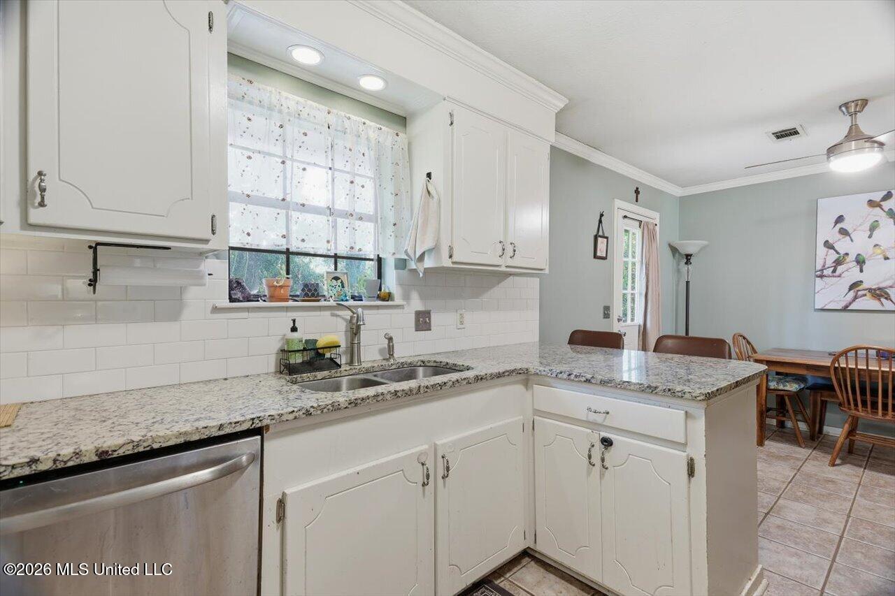 106 Three Prong Road Property Photo 11