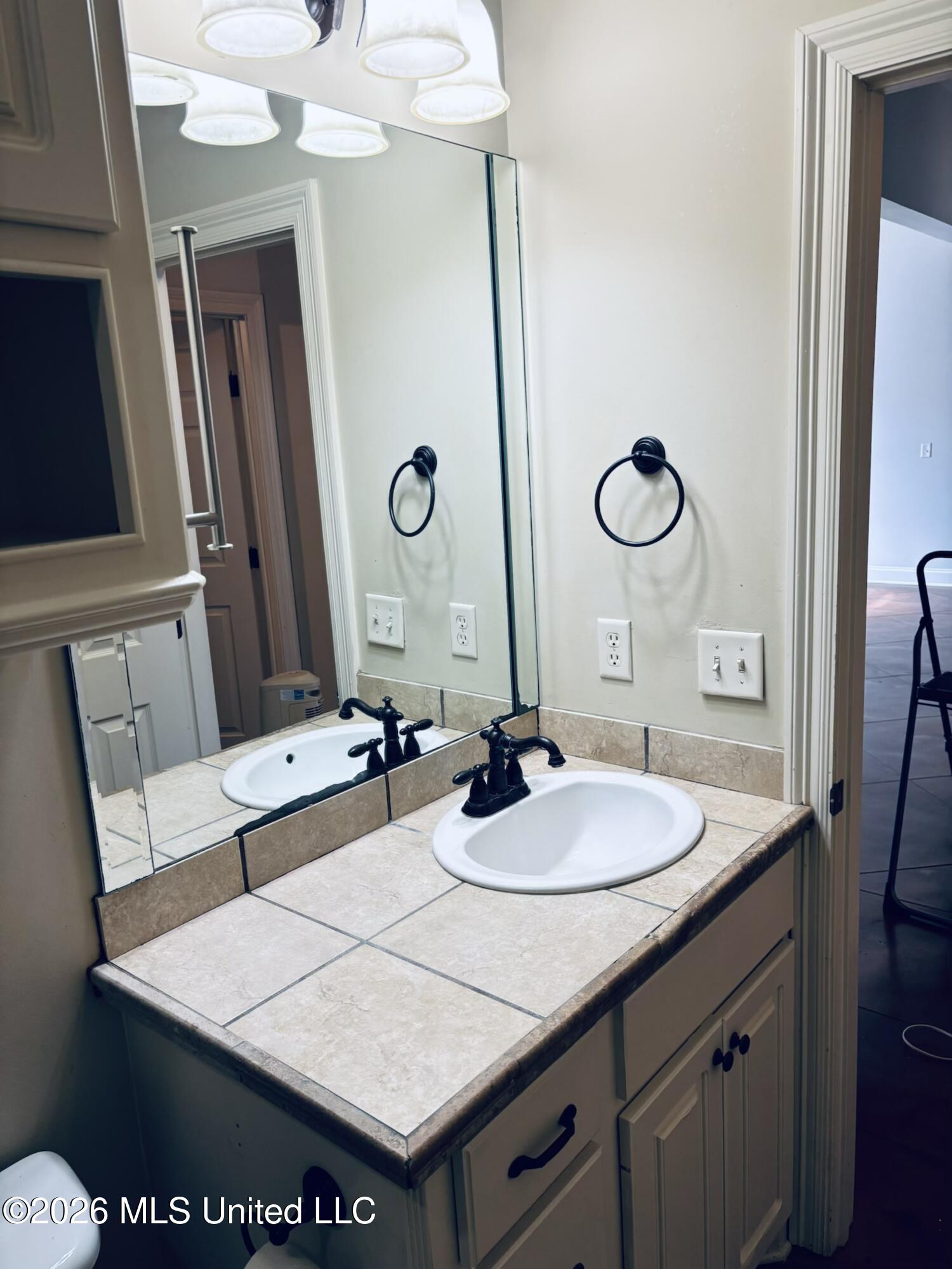 103 Red Oak Court Property Photo 20