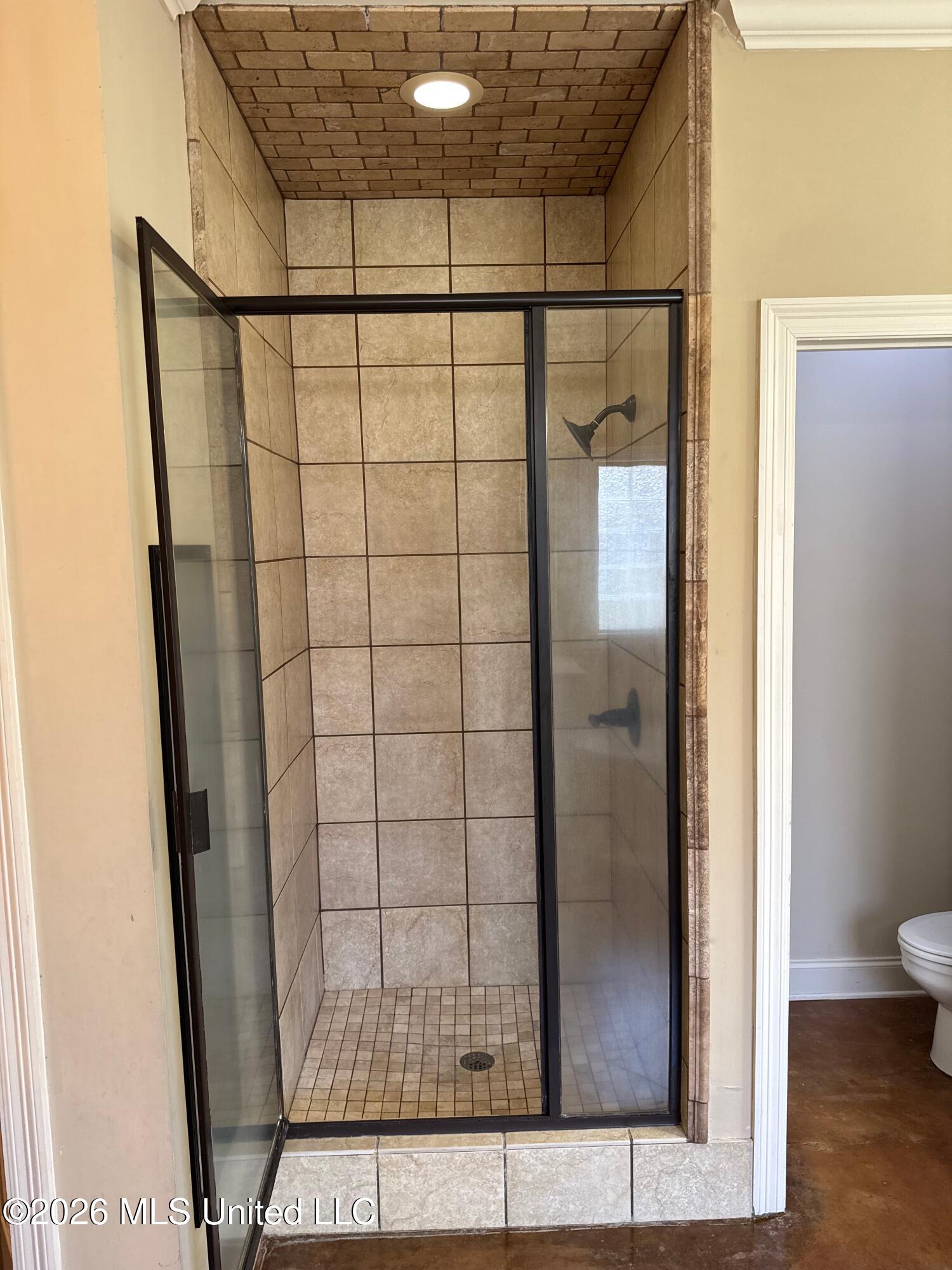 103 Red Oak Court Property Photo 25