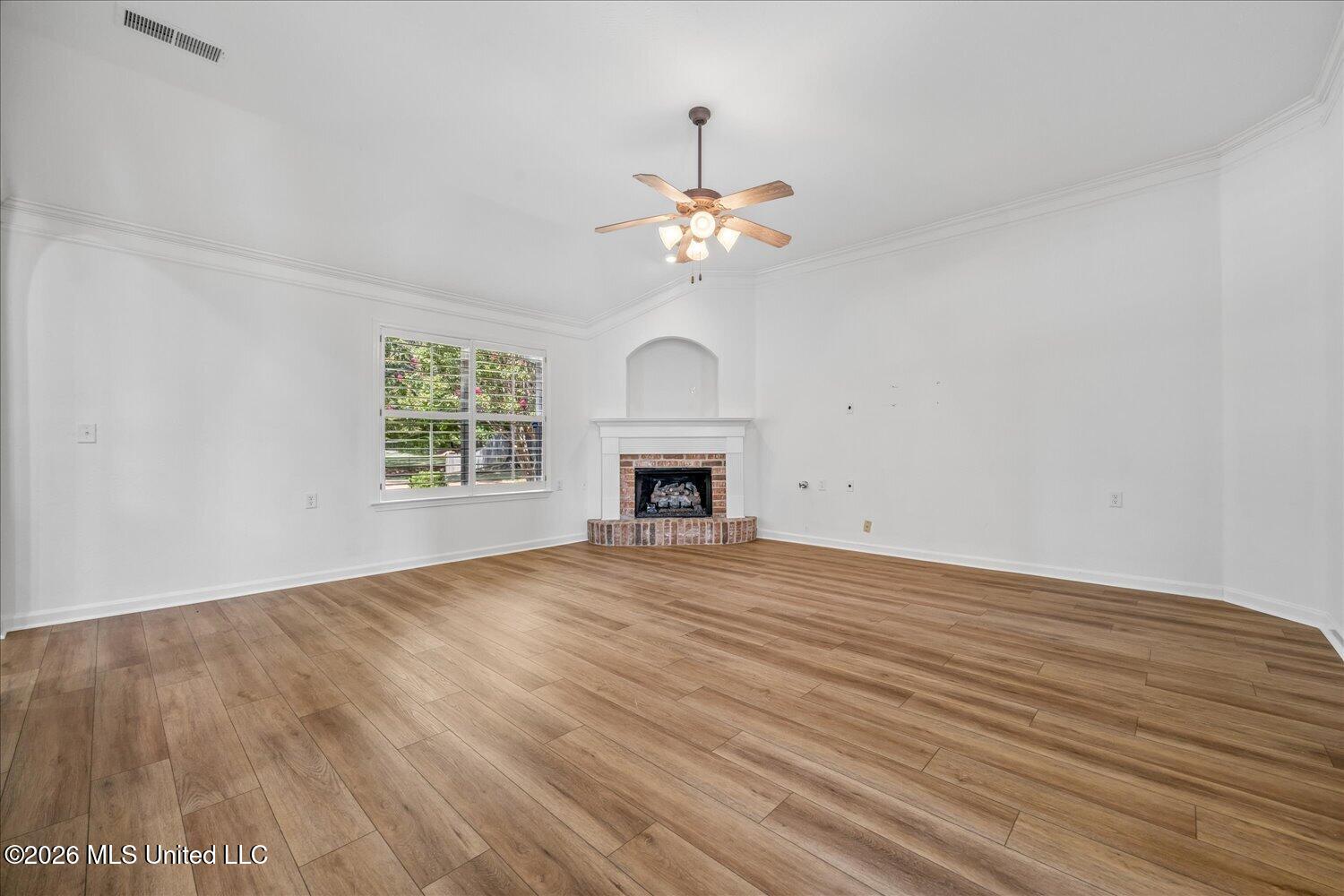 7275 Busher Drive Property Photo 9