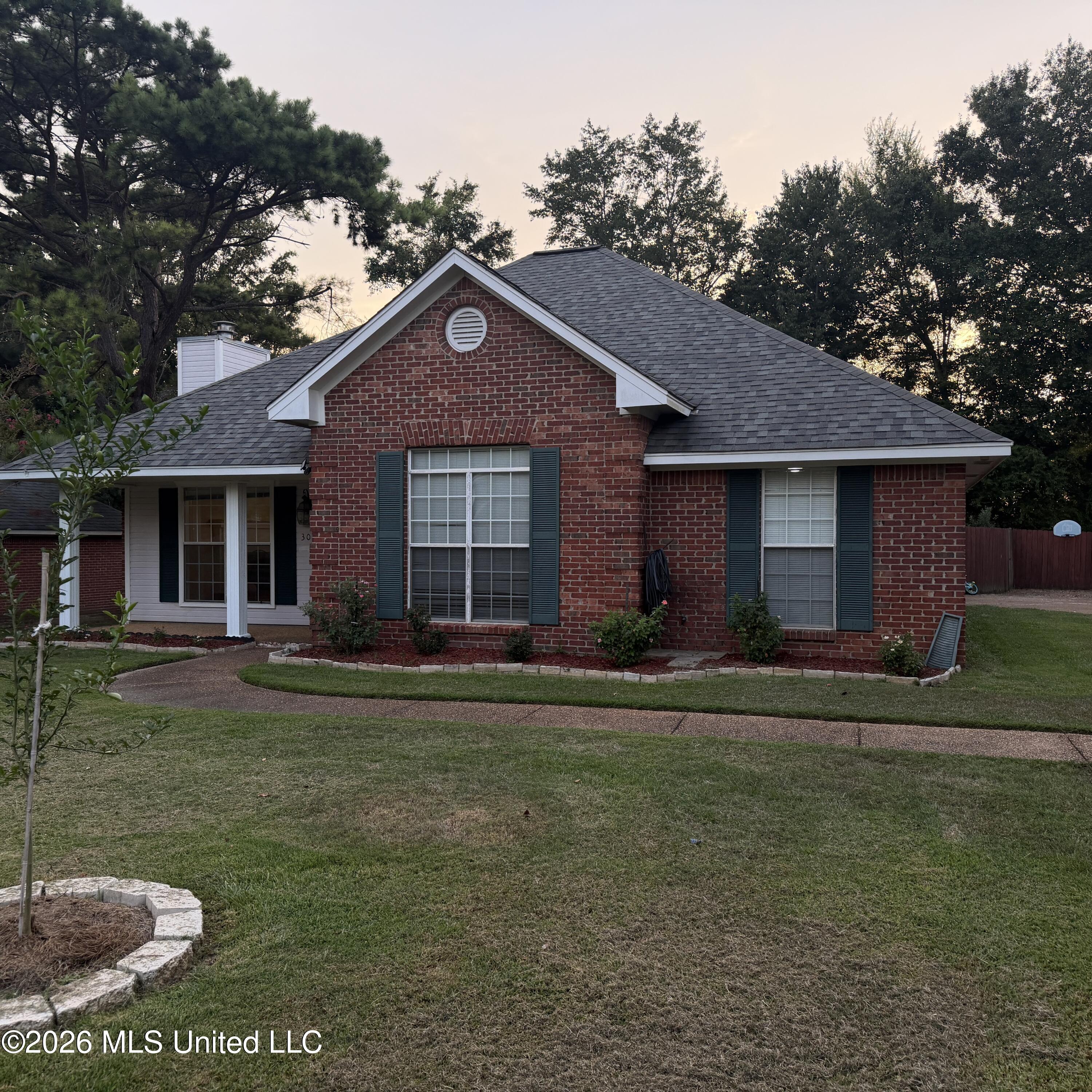 306 Farmers Cove Property Photo 1