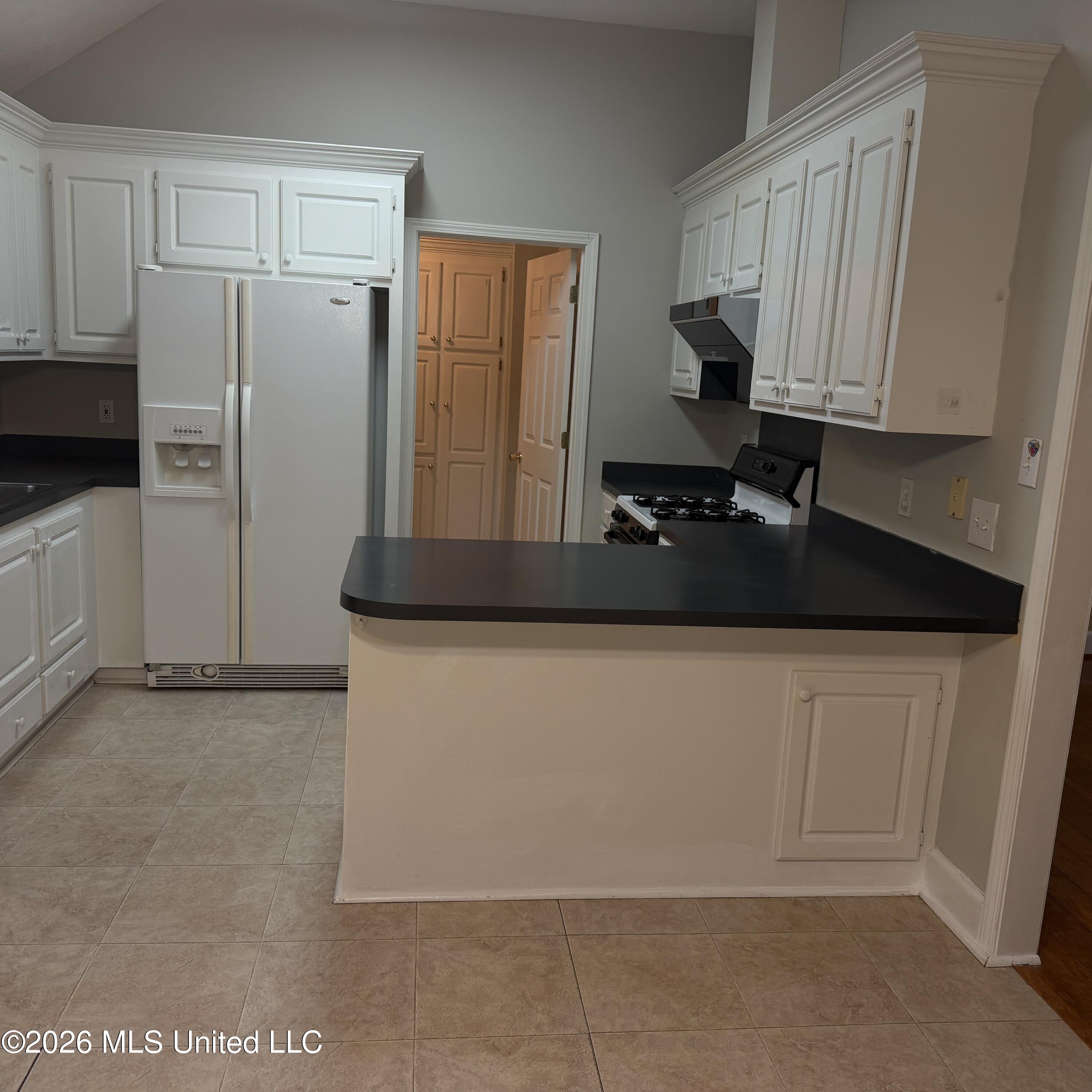 306 Farmers Cove Property Photo 5