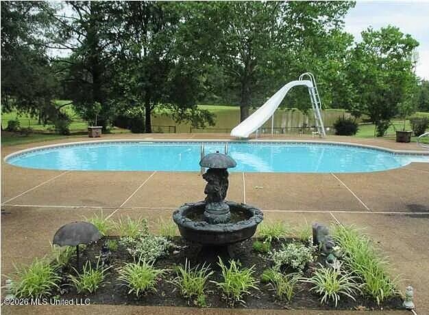 11710 Whispering Pines Drive Property Photo 5