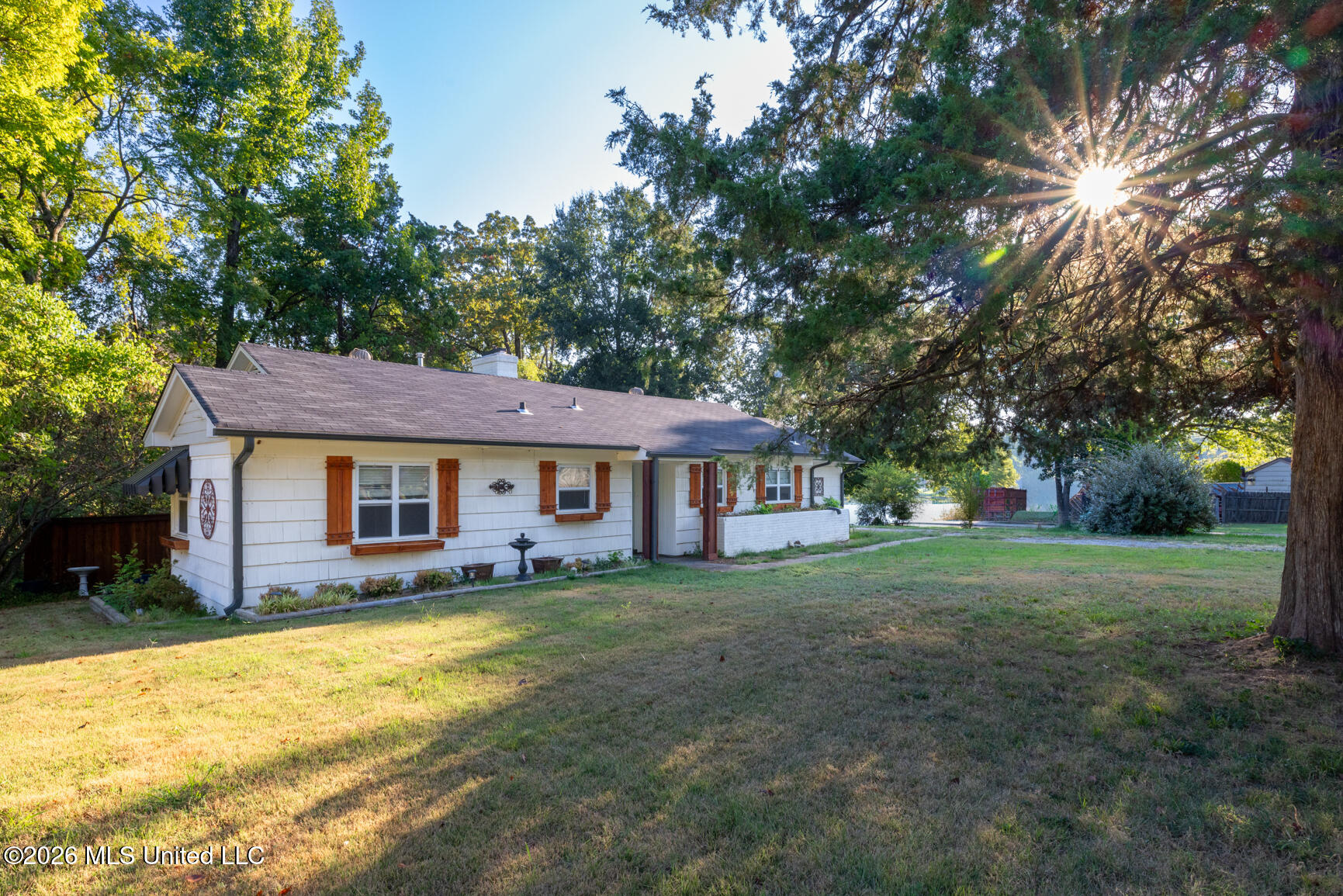 7460 W Shahkoka Drive Property Photo 2
