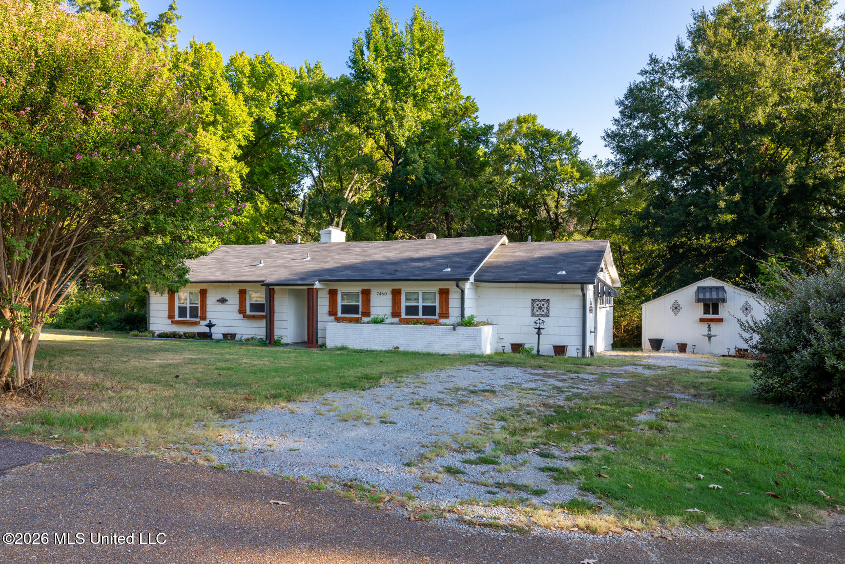 7460 W Shahkoka Drive Property Photo 4