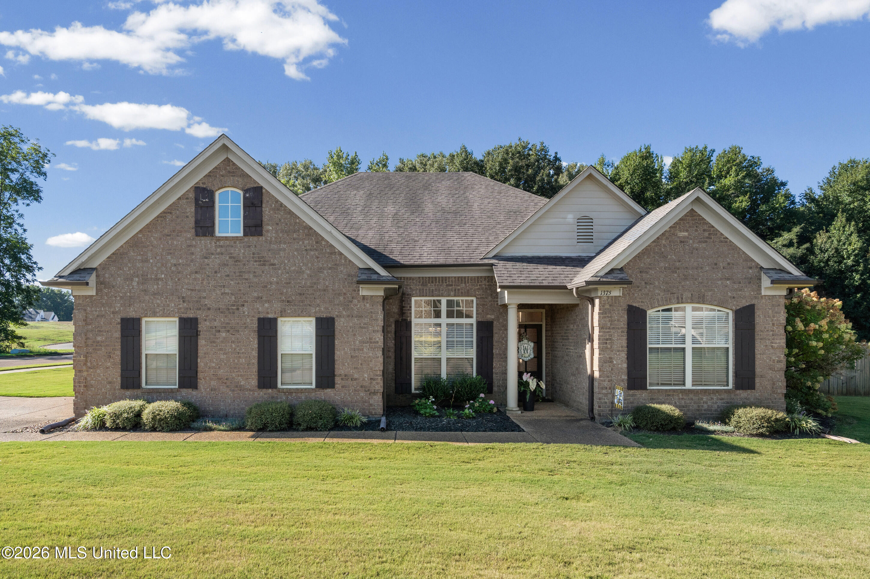 1375 Fieldstone Street Property Photo 1
