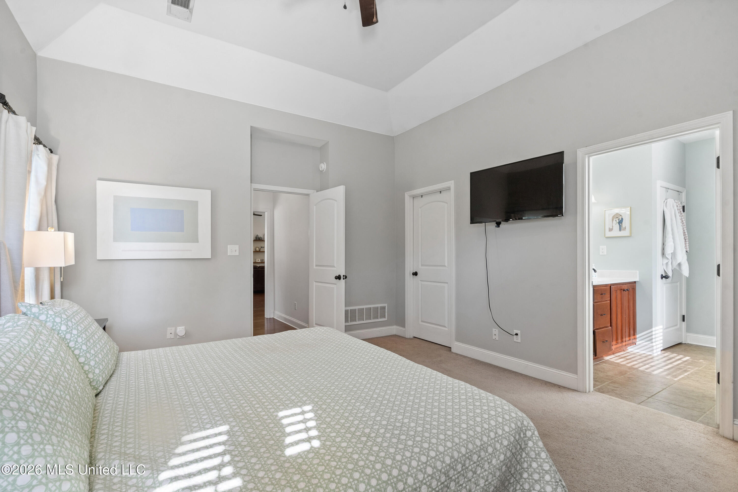 1375 Fieldstone Street Property Photo 15