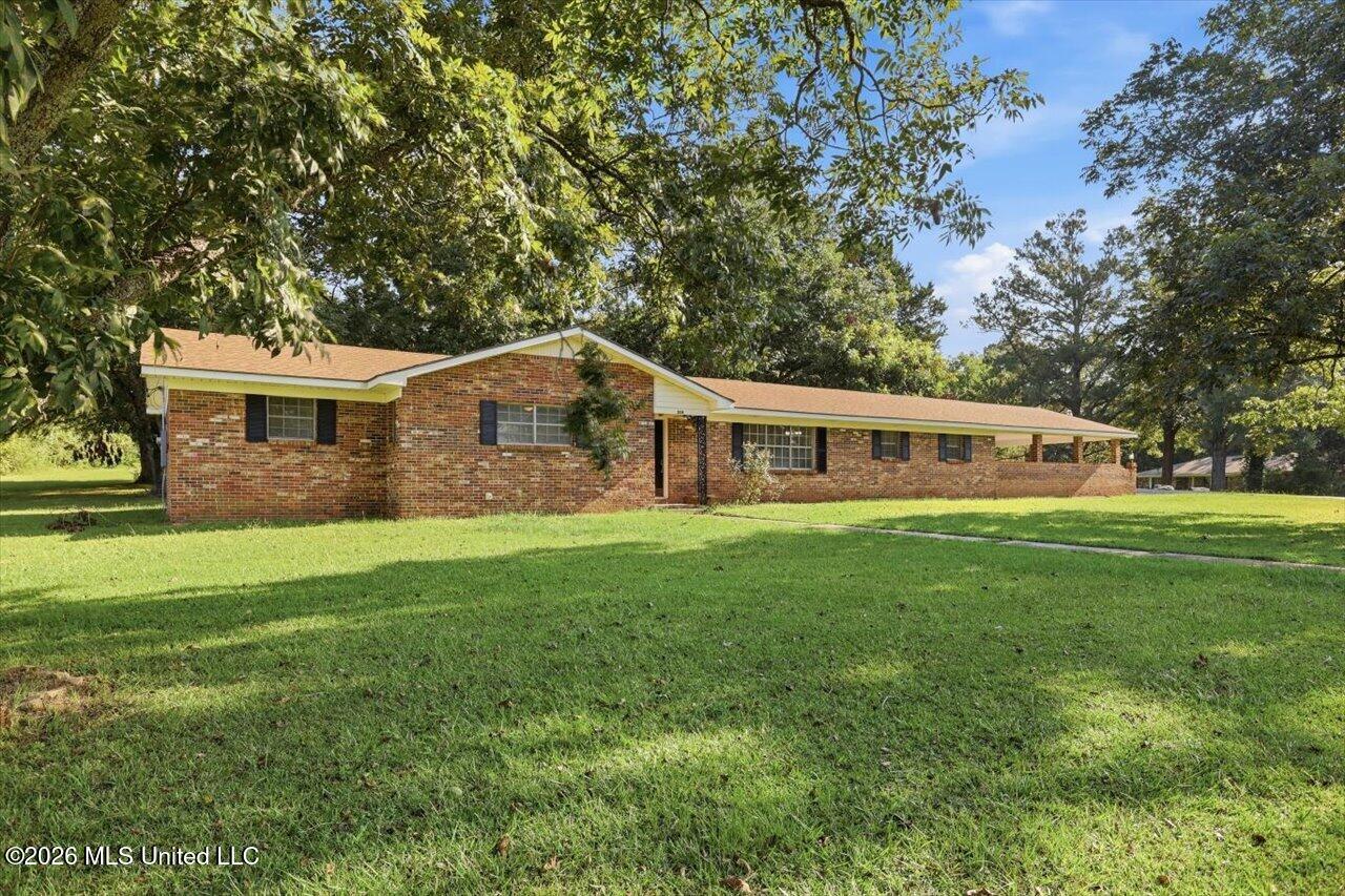 254 Taylor Drive Property Photo 2