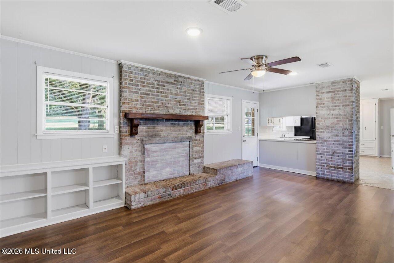 254 Taylor Drive Property Photo 8