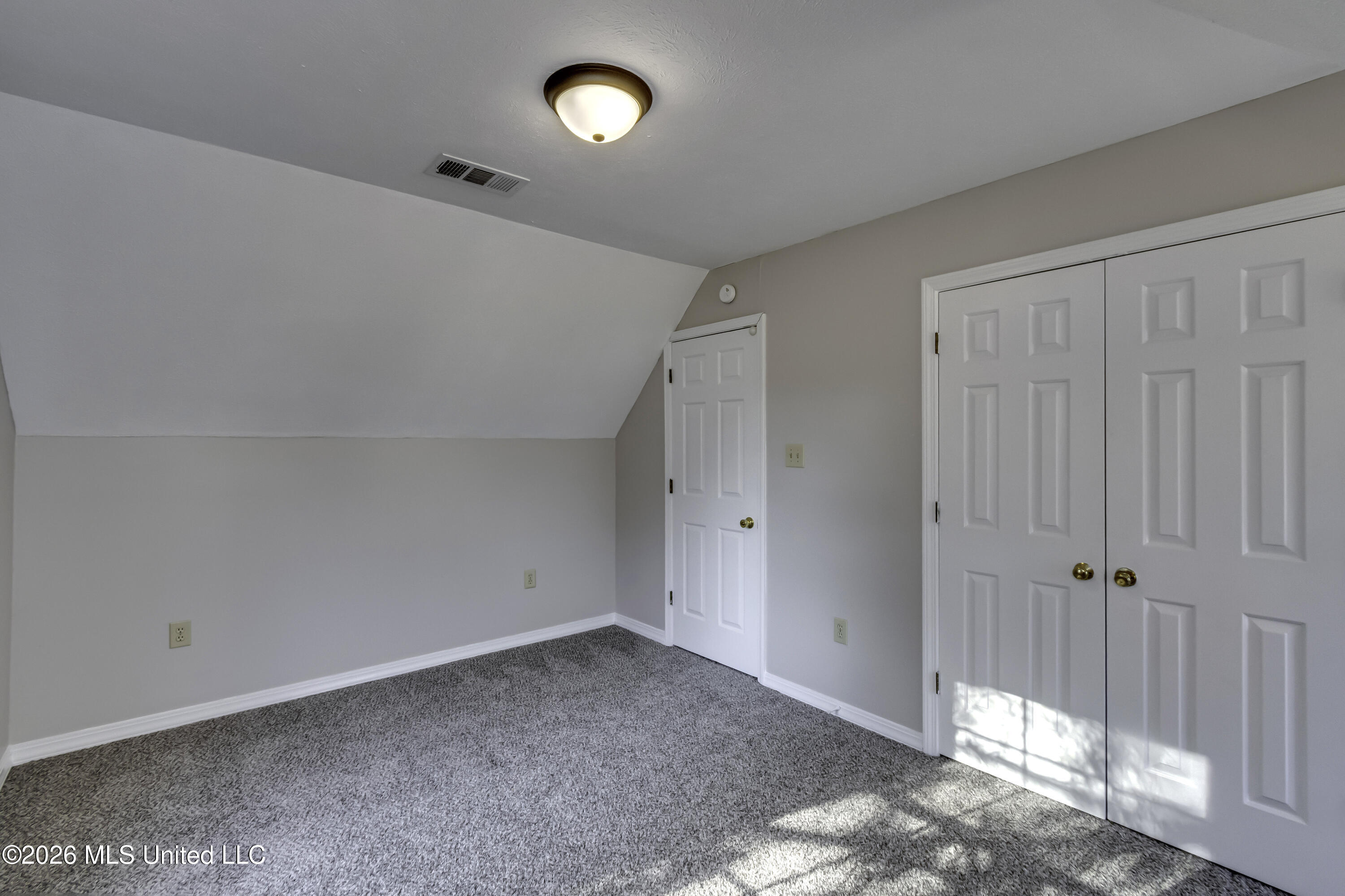 823 Bibury Place Property Photo 38