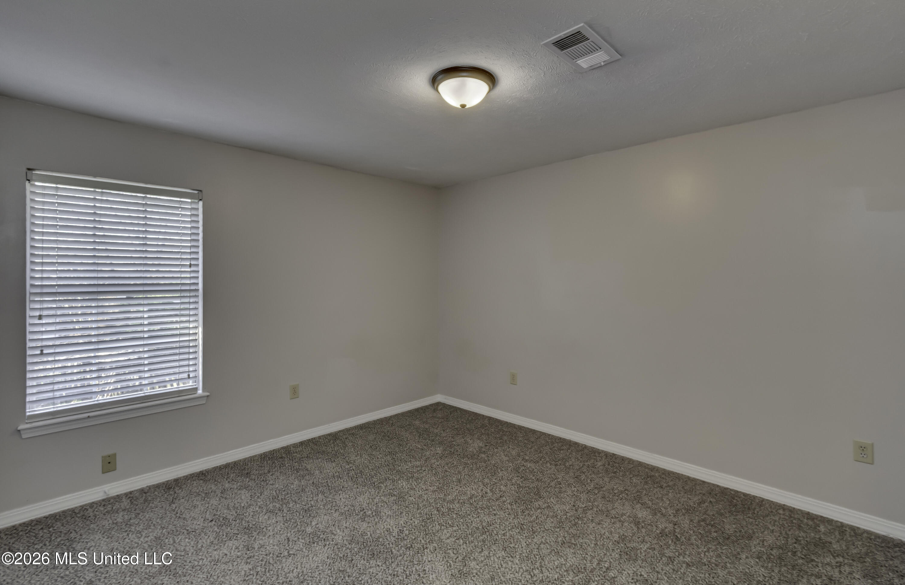 823 Bibury Place Property Photo 41