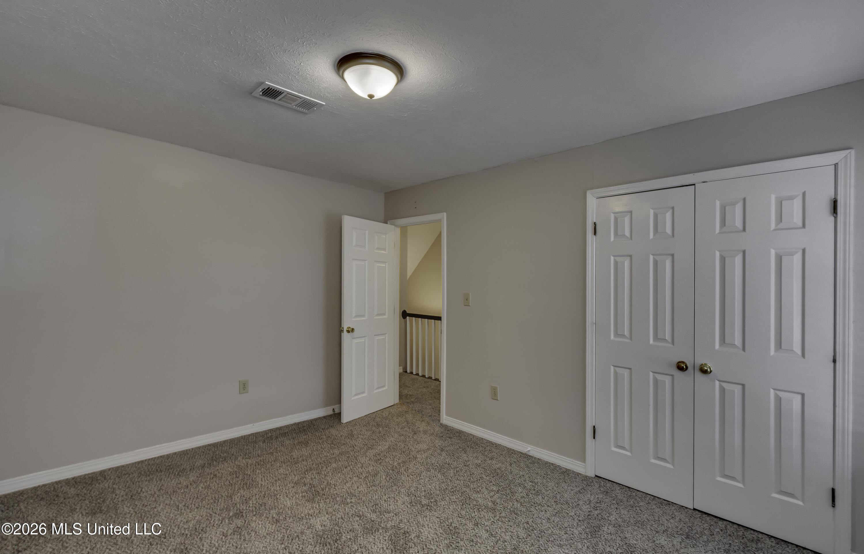 823 Bibury Place Property Photo 43