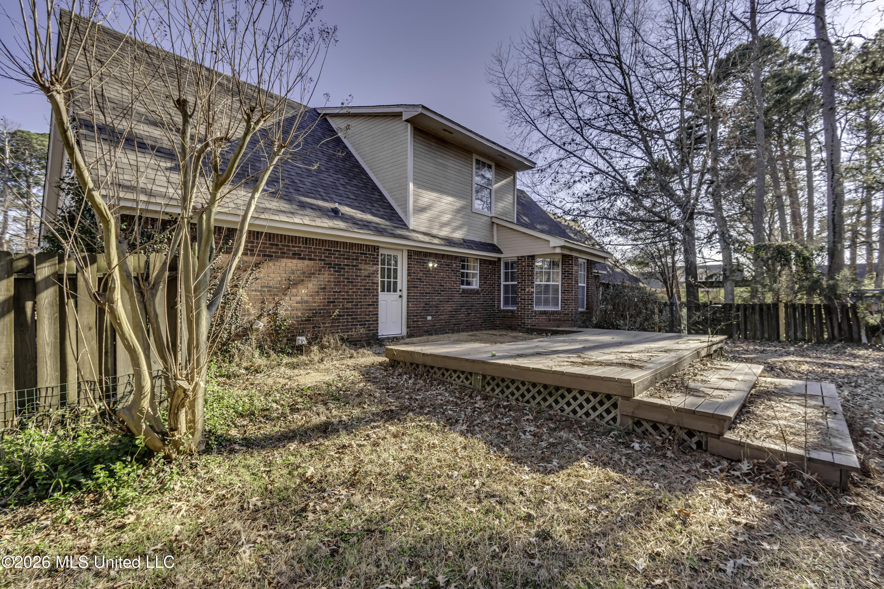 823 Bibury Place Property Photo 47