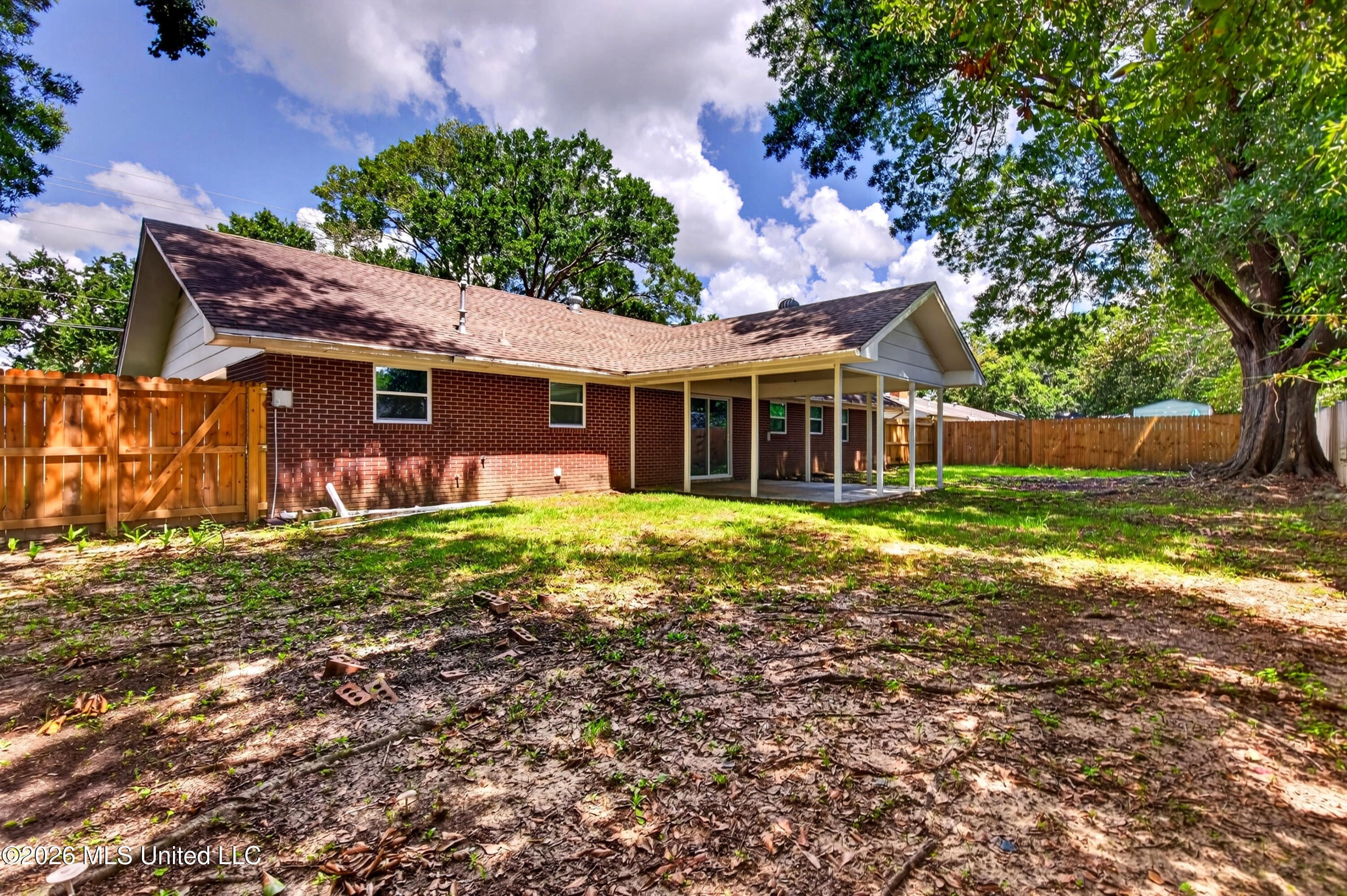 2211 Popps Ferry Road Property Photo 27