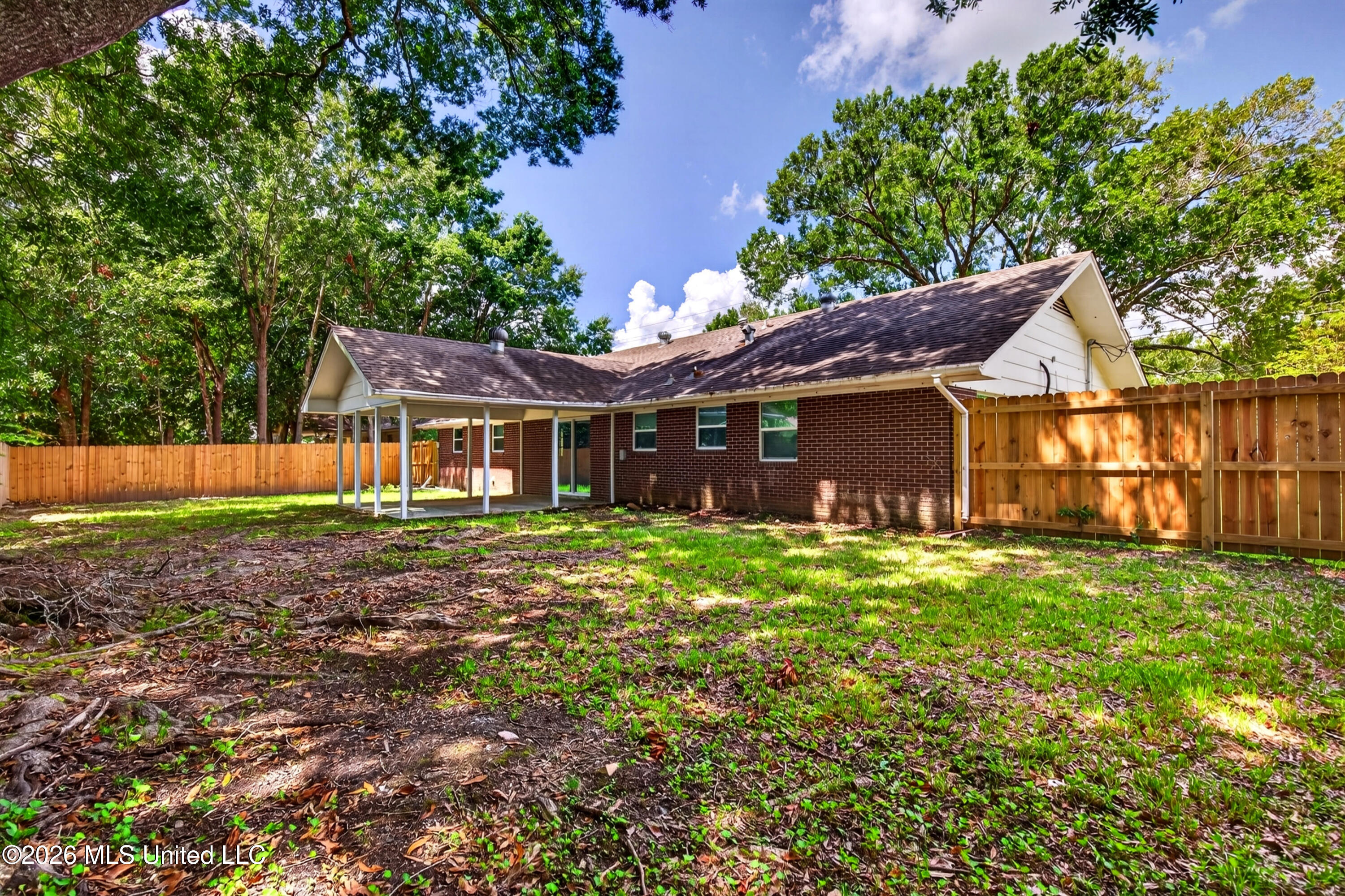 2211 Popps Ferry Road Property Photo 28