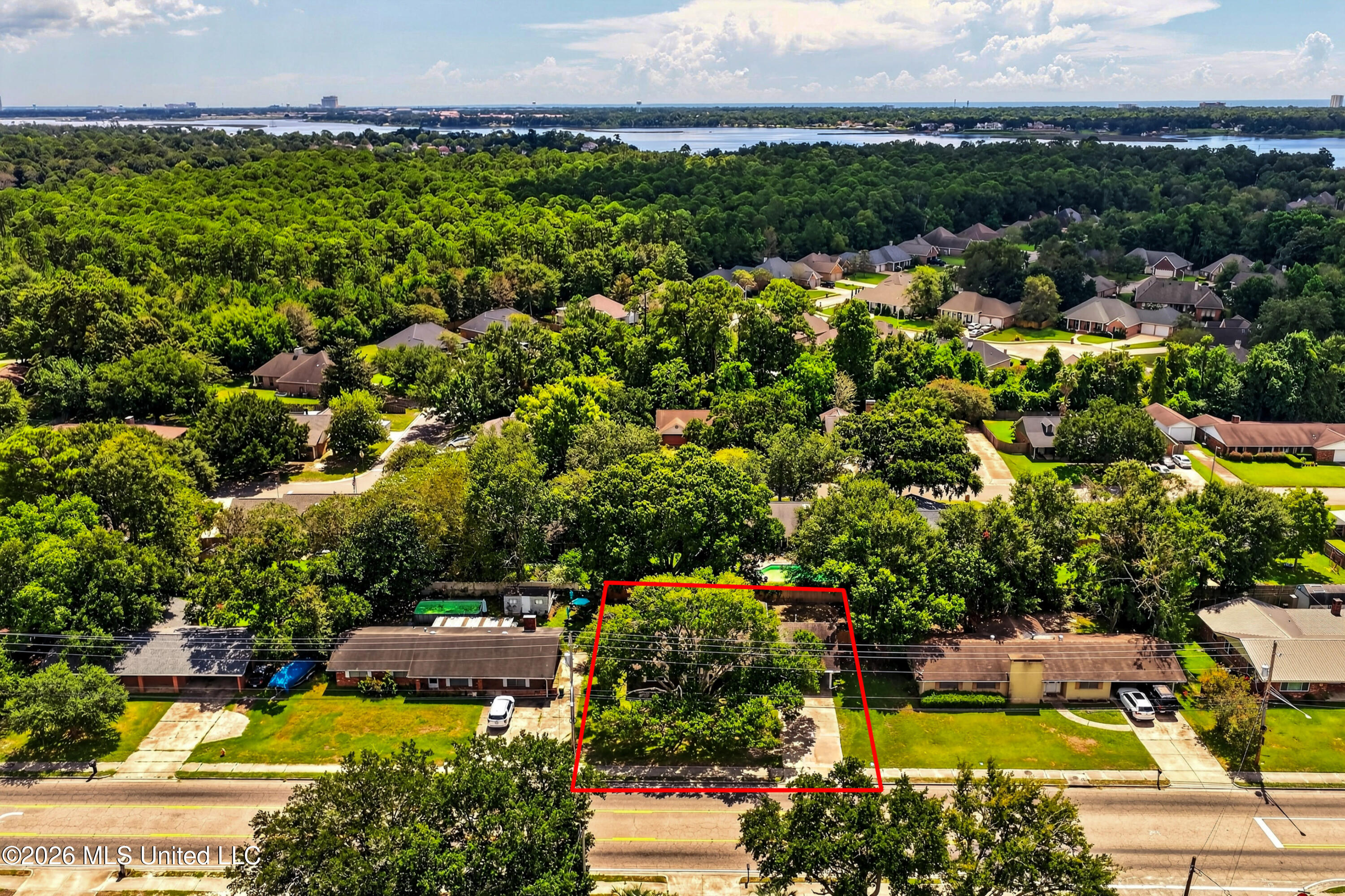 2211 Popps Ferry Road Property Photo 30