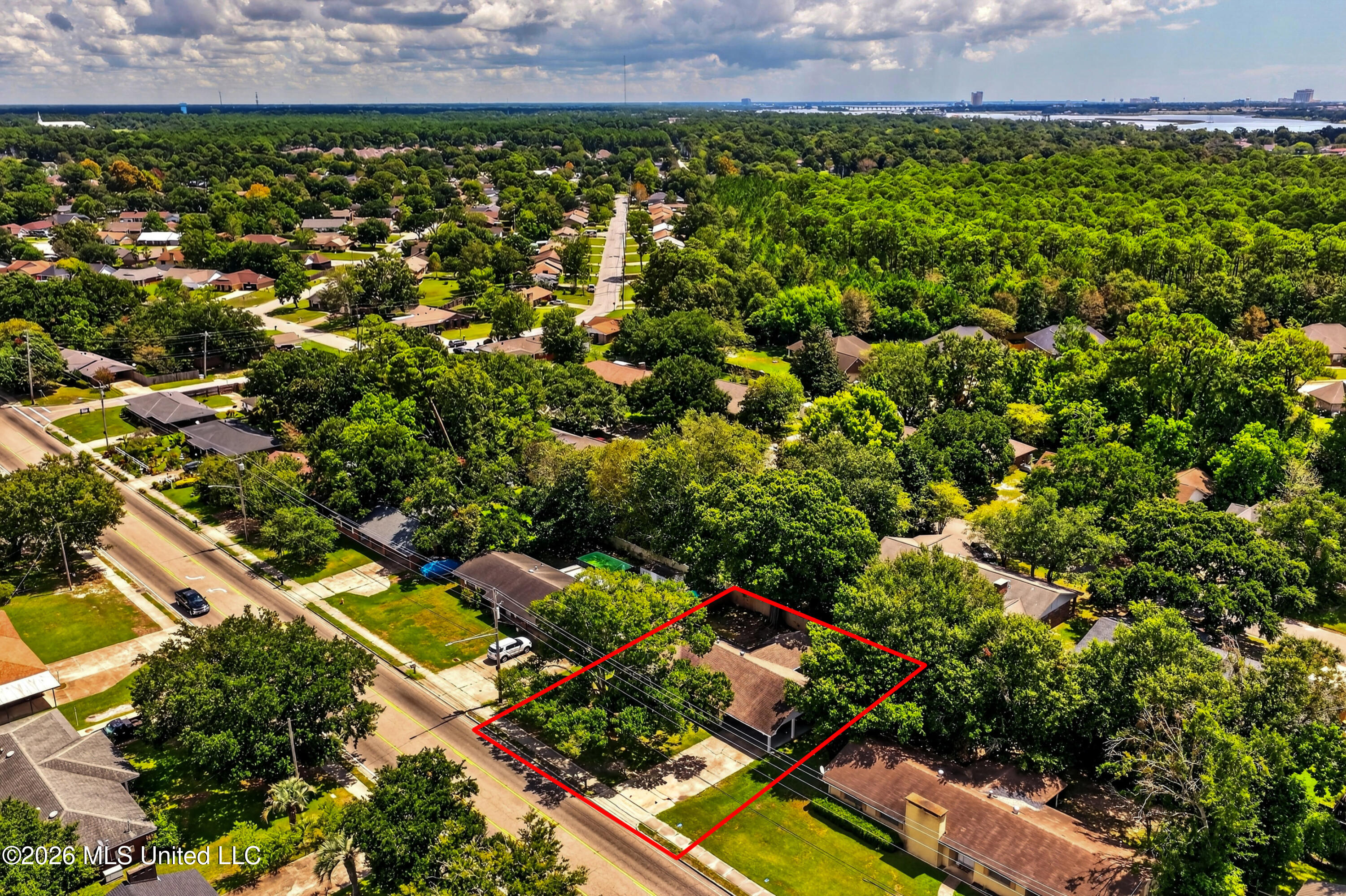 2211 Popps Ferry Road Property Photo 31