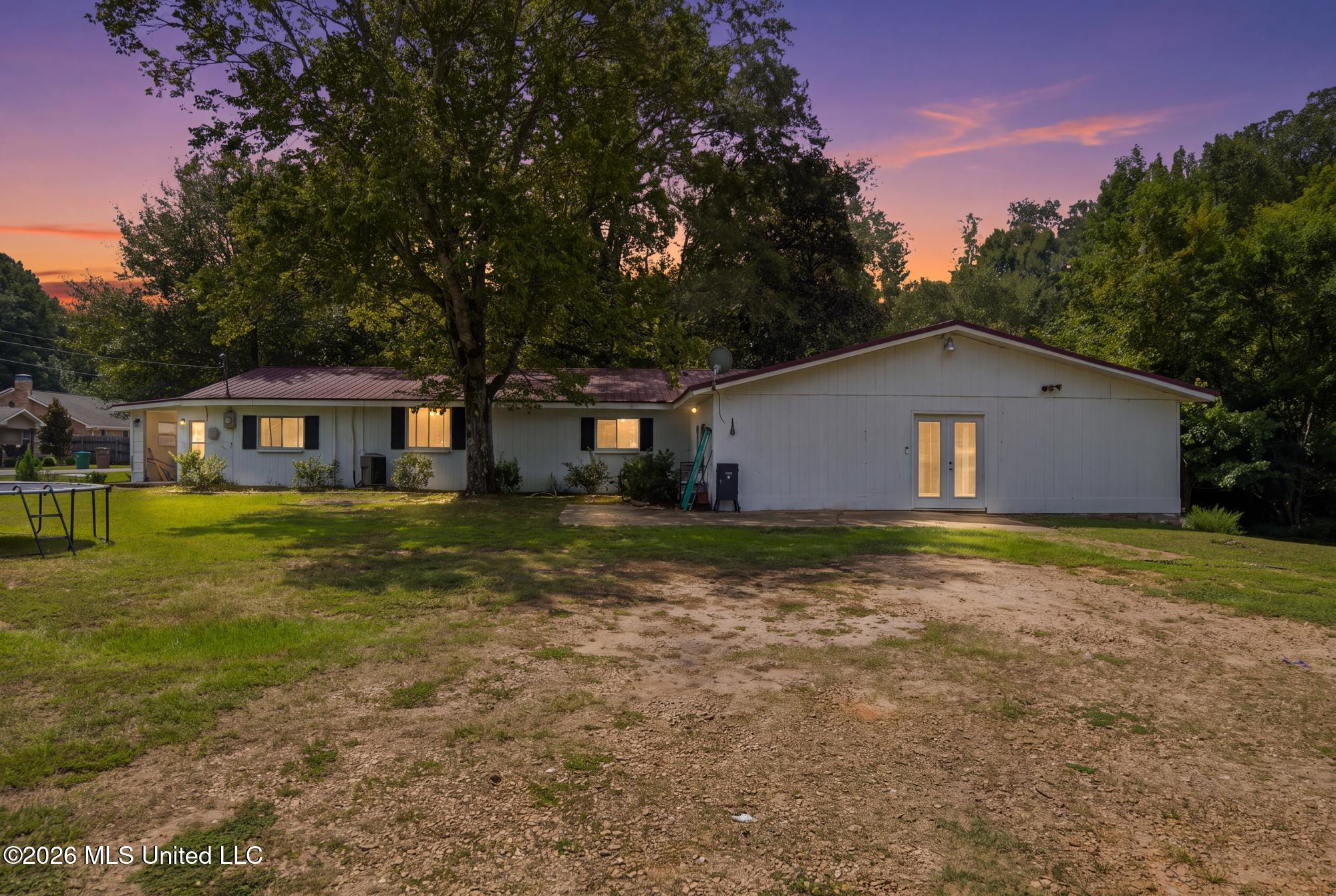 1508 Carterville Road Property Photo 2